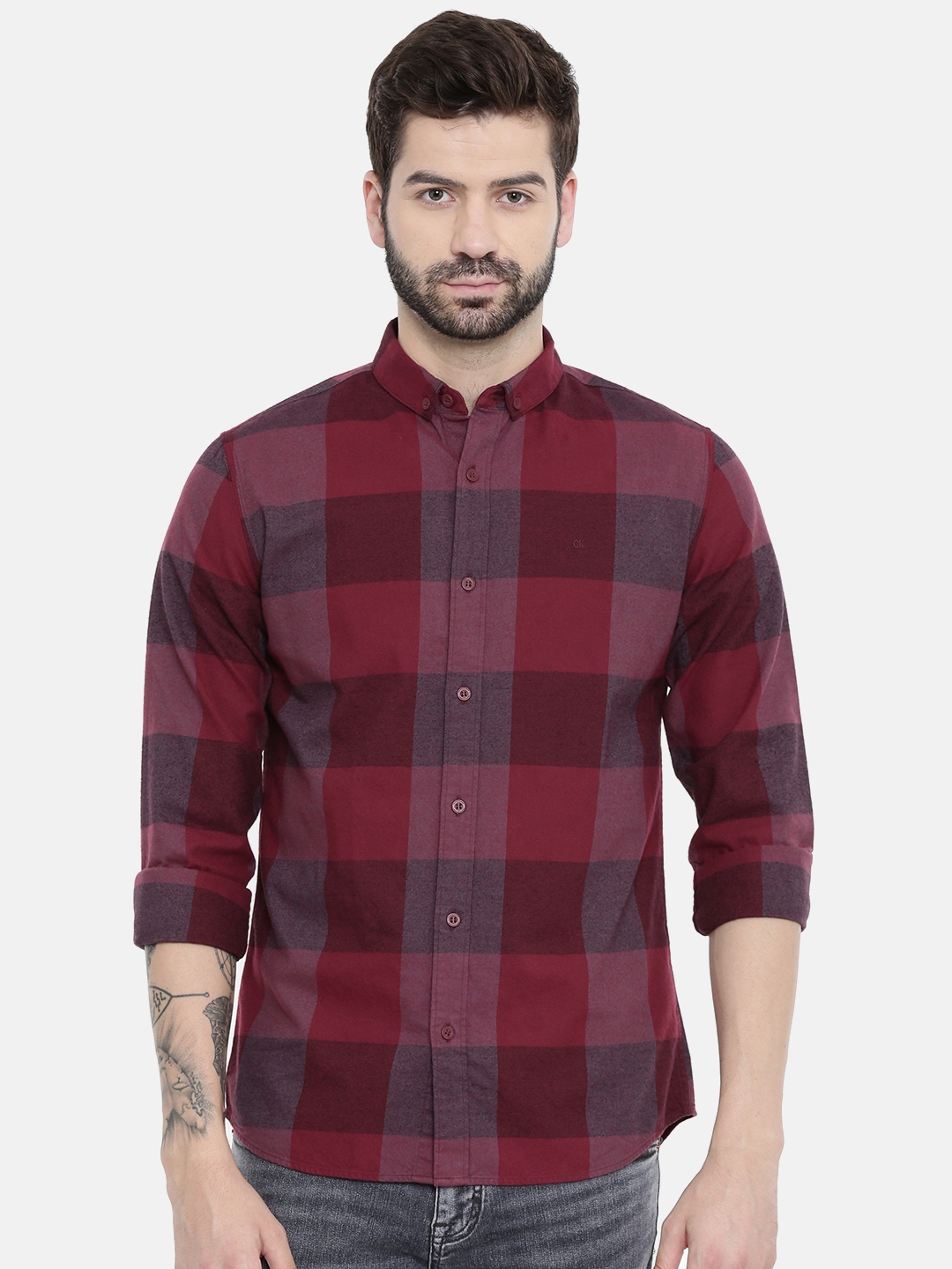 Buy Calvin Klein Jeans Men Maroon Slim Fit Checked Casual Shirt - Shirts  for Men 9591231 | Myntra
