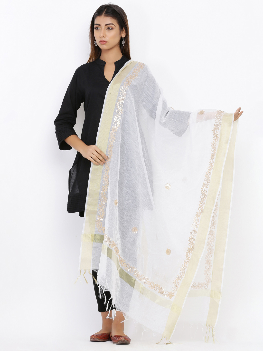 SOUNDARYA White Gotta Patti Hand-Work Embroidered Dupatta