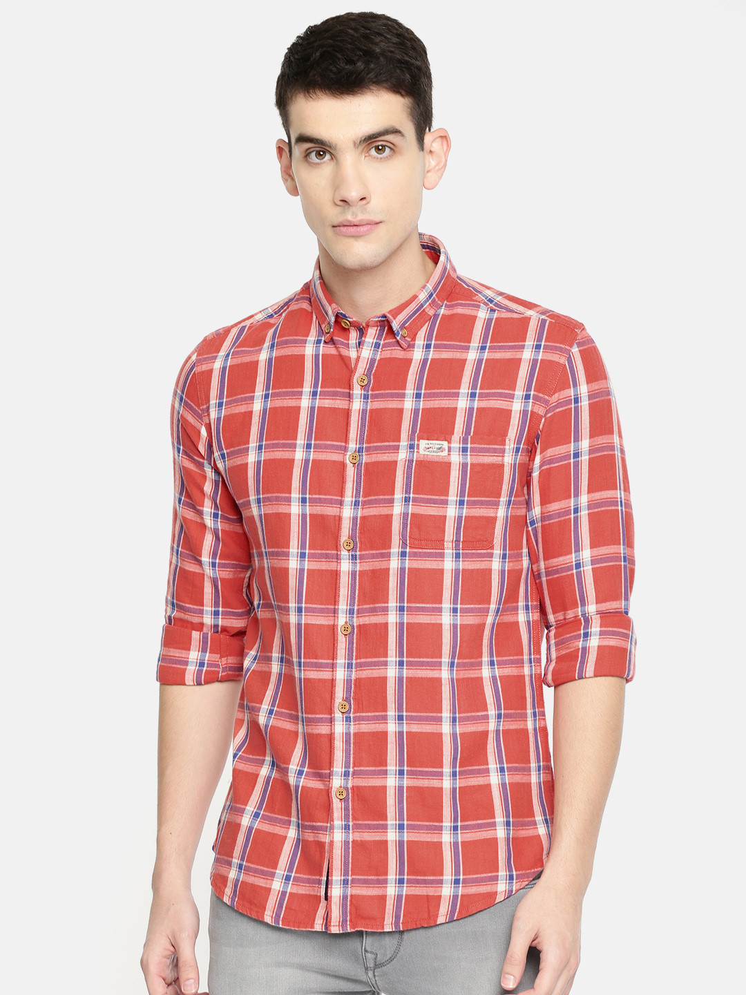 U.S. Polo Assn. Denim Co. Men Coral Pink & Blue Slim Fit Checked Casual Shirt