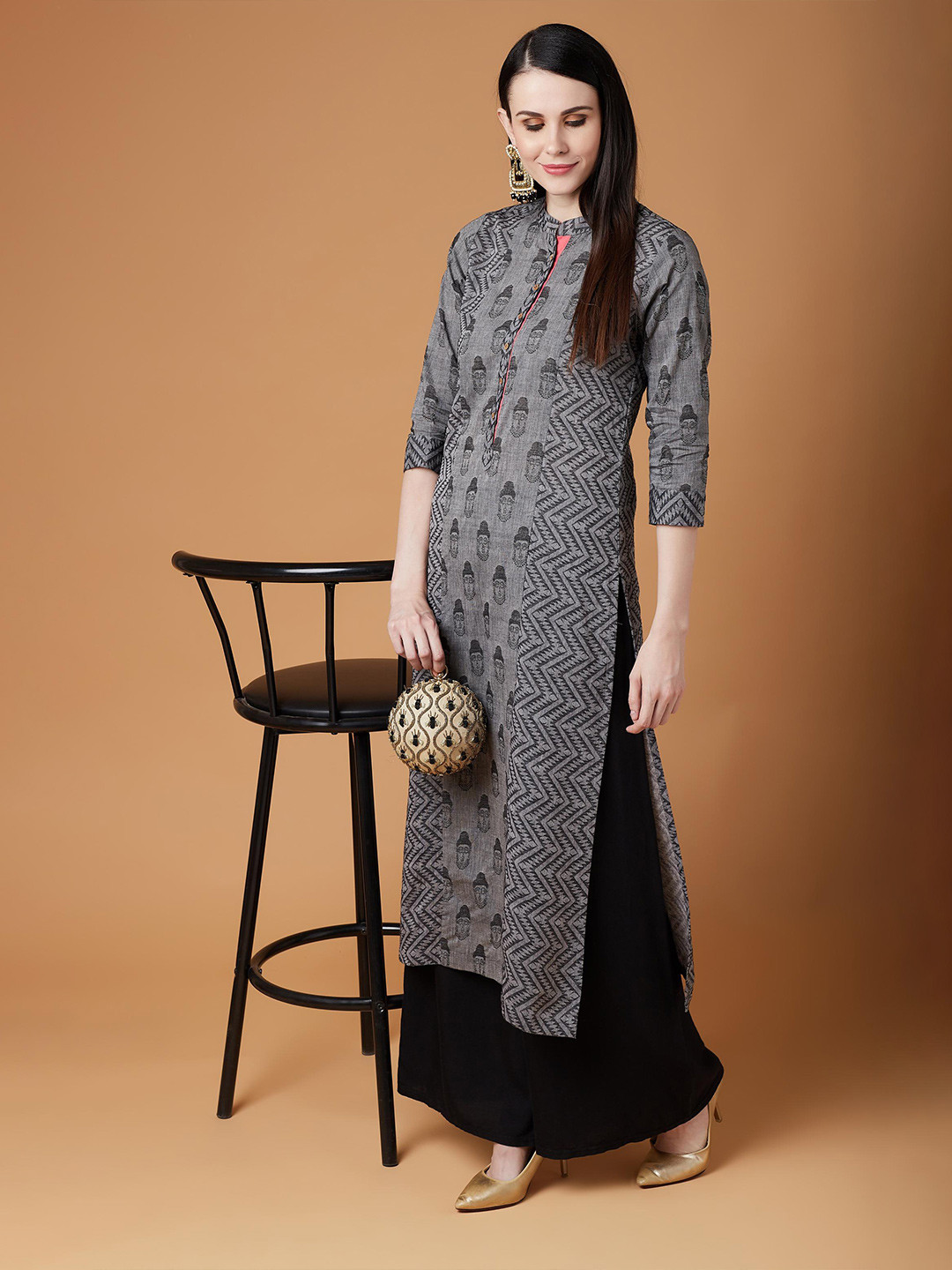 Pannkh Women Grey & Black Woven Design Straight Handloom Kurta
