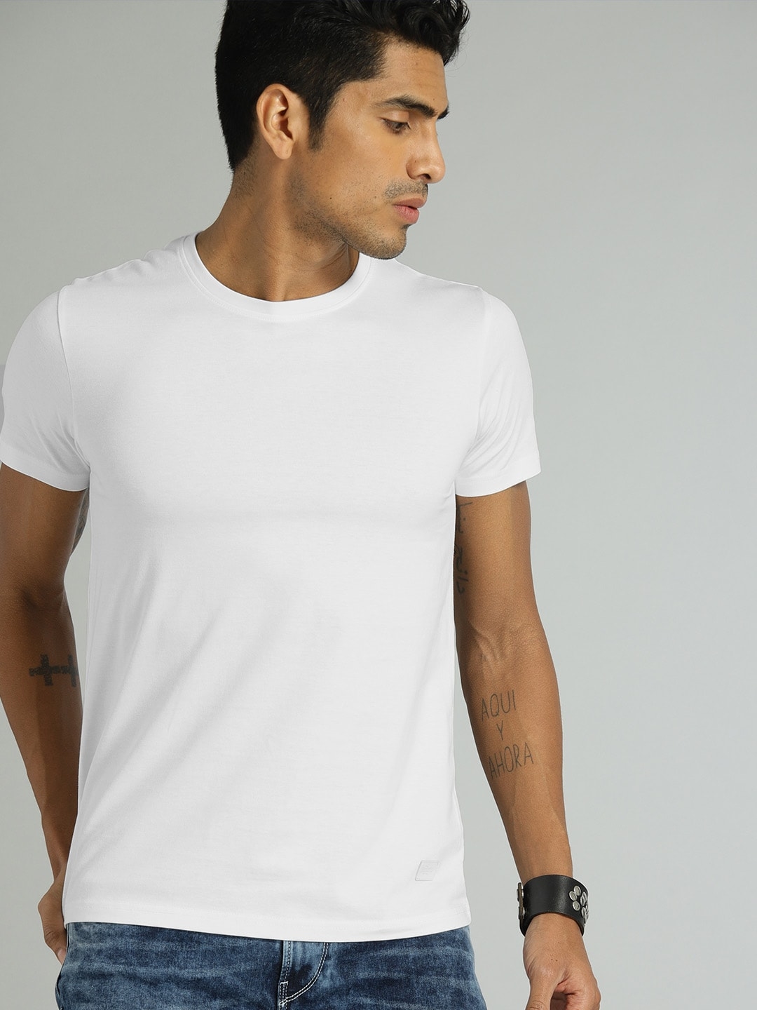 White mens store t shirt