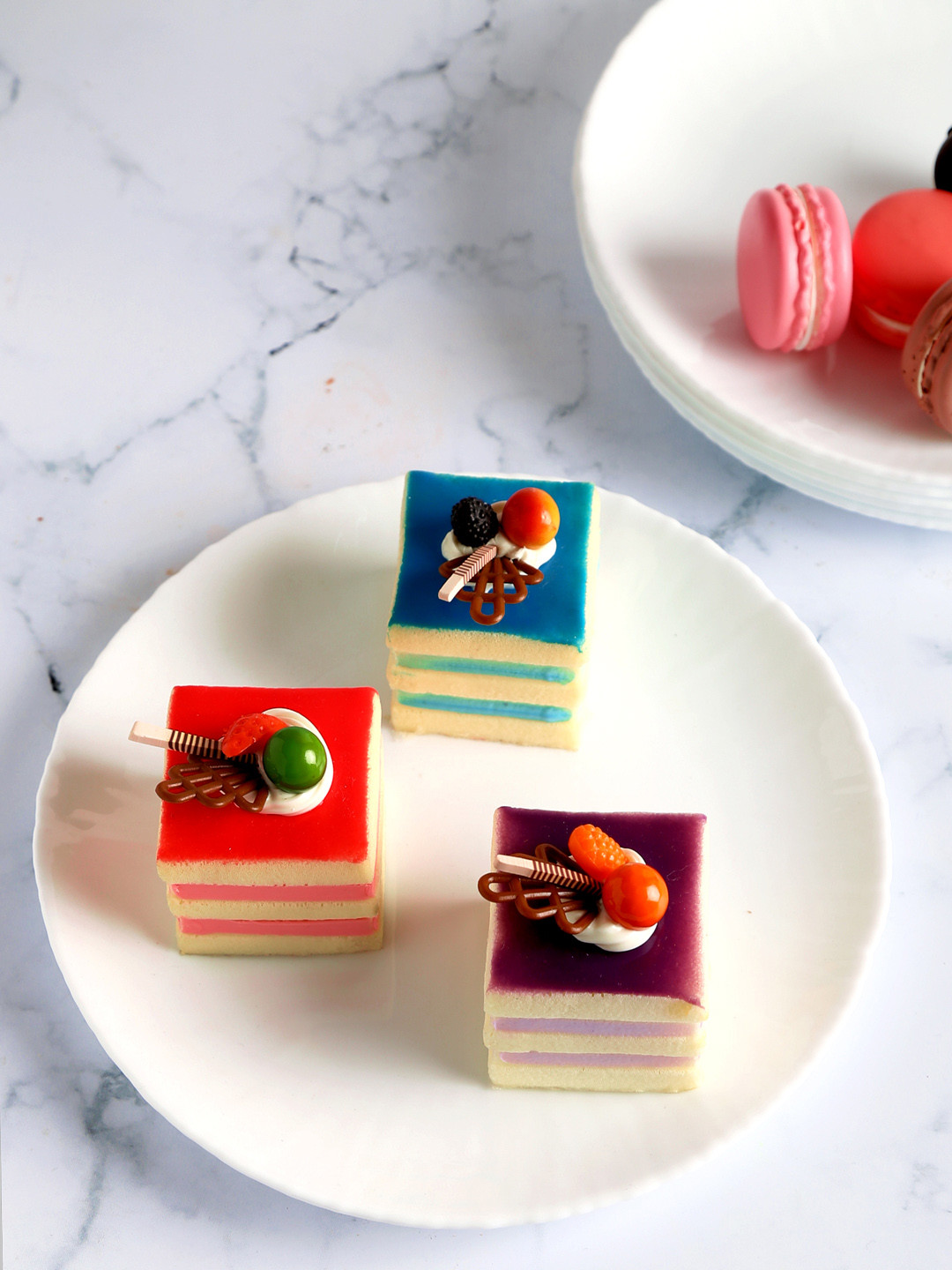 Bormioli Rocco Set of 6 White Solid Glass Plates