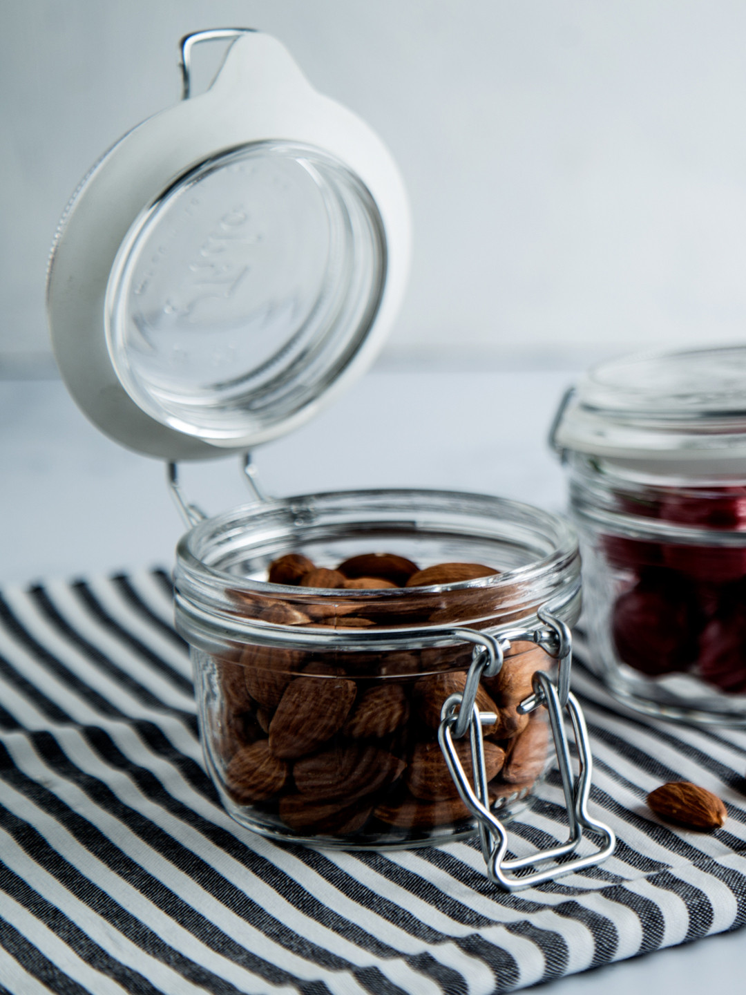 Bormioli Rocco Rocco Fido Transparent Glass Air Tight 3 Piece Screw Top Canister-125ml