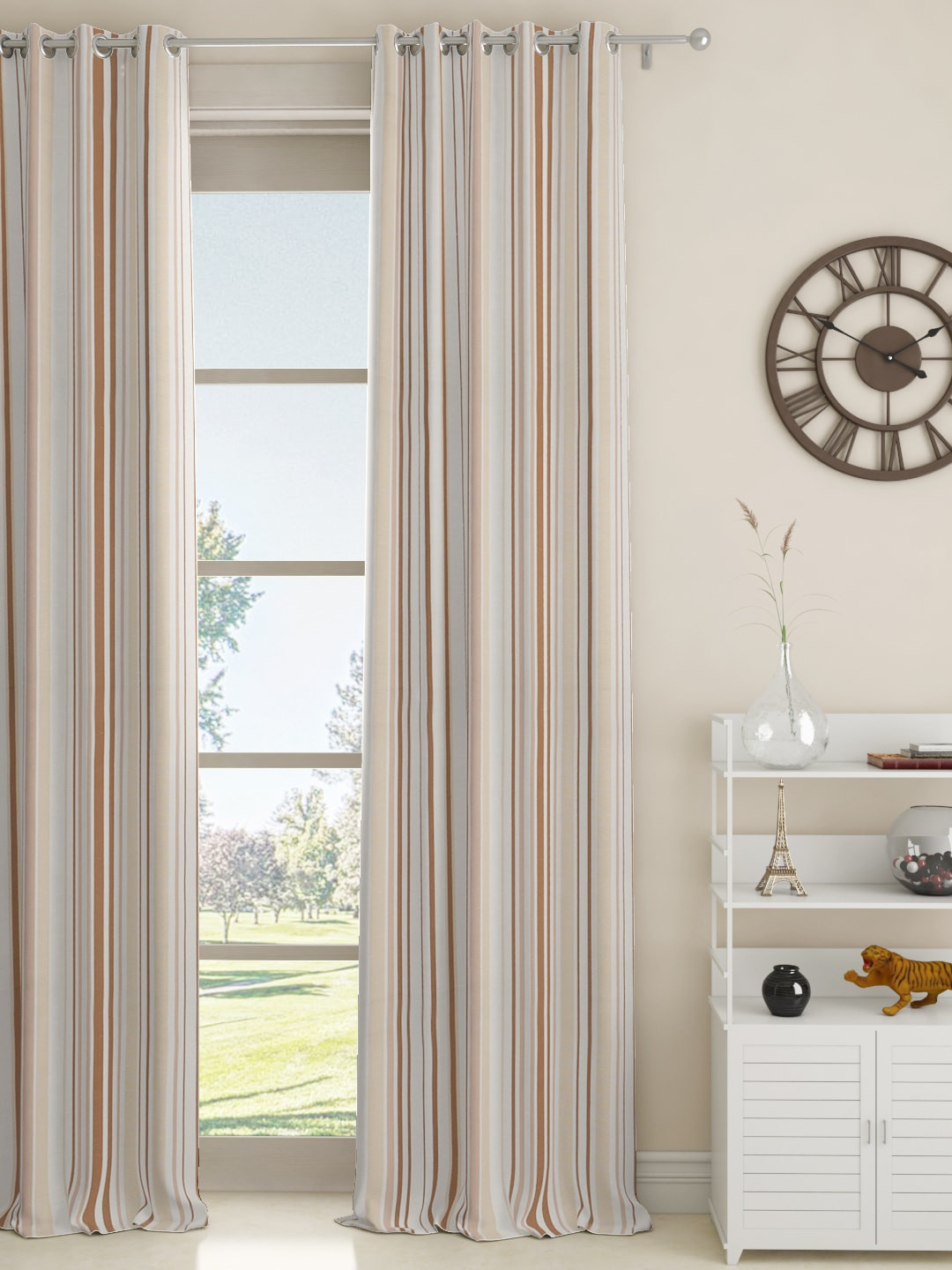 GM White & Beige Striped Door Curtain