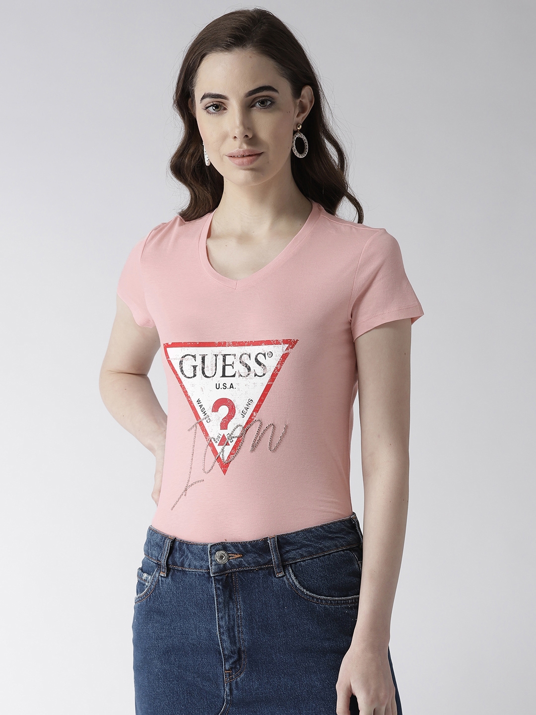 Pink guess clearance t shirt