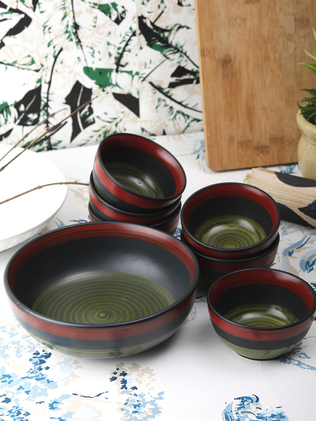 VarEesha Set Of 13 Green & Red Printed Handpainted Ceramic Bowls