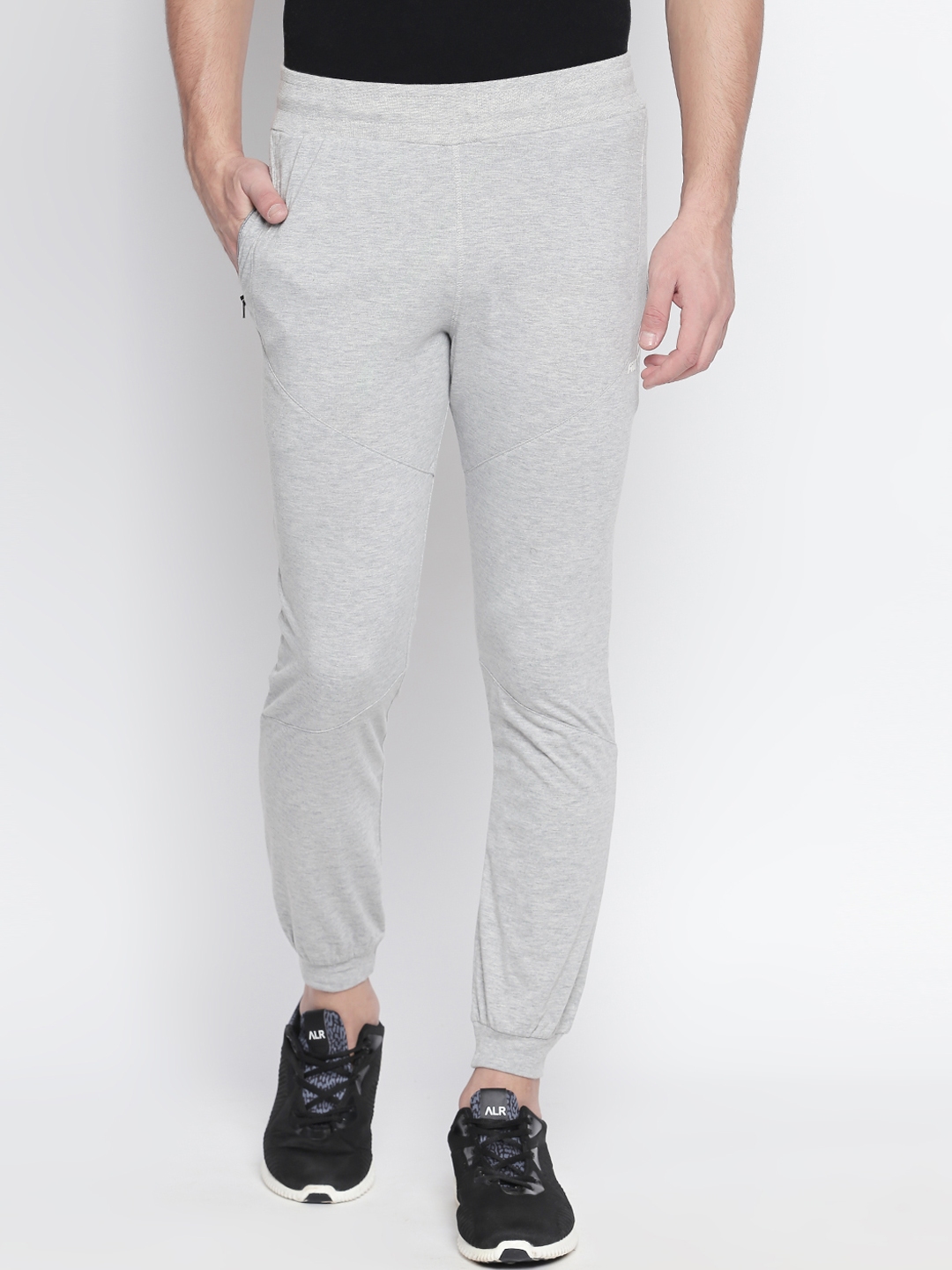 joggers for men myntra