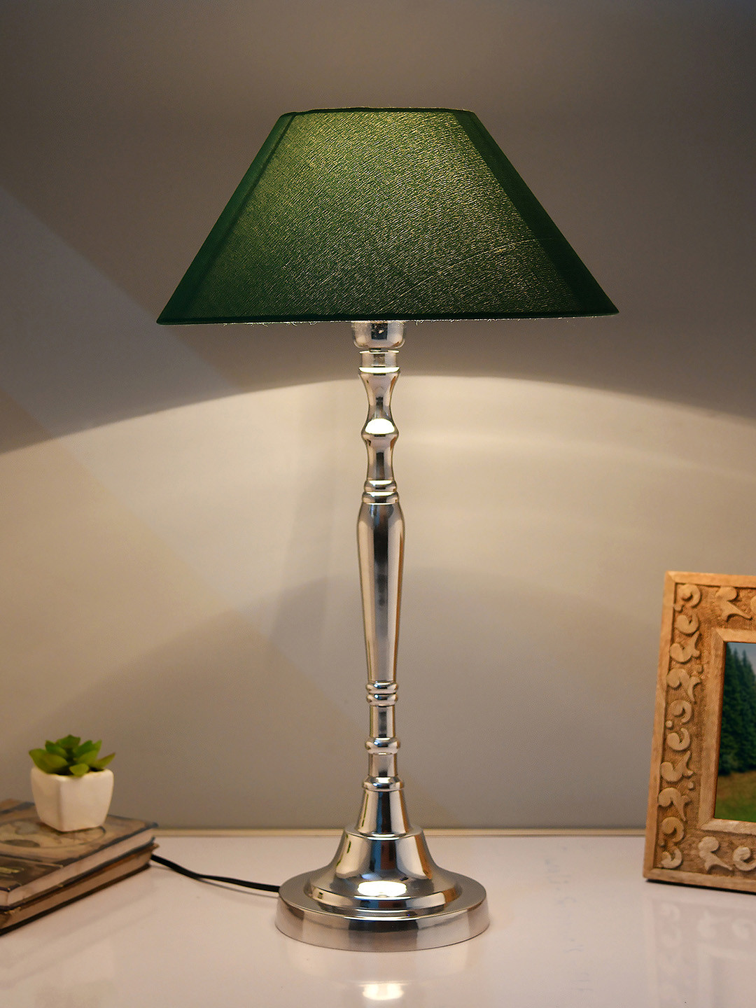 Homesake Silver-Toned & Green Solid Handcrafted Buffet Table Lamp with Shade