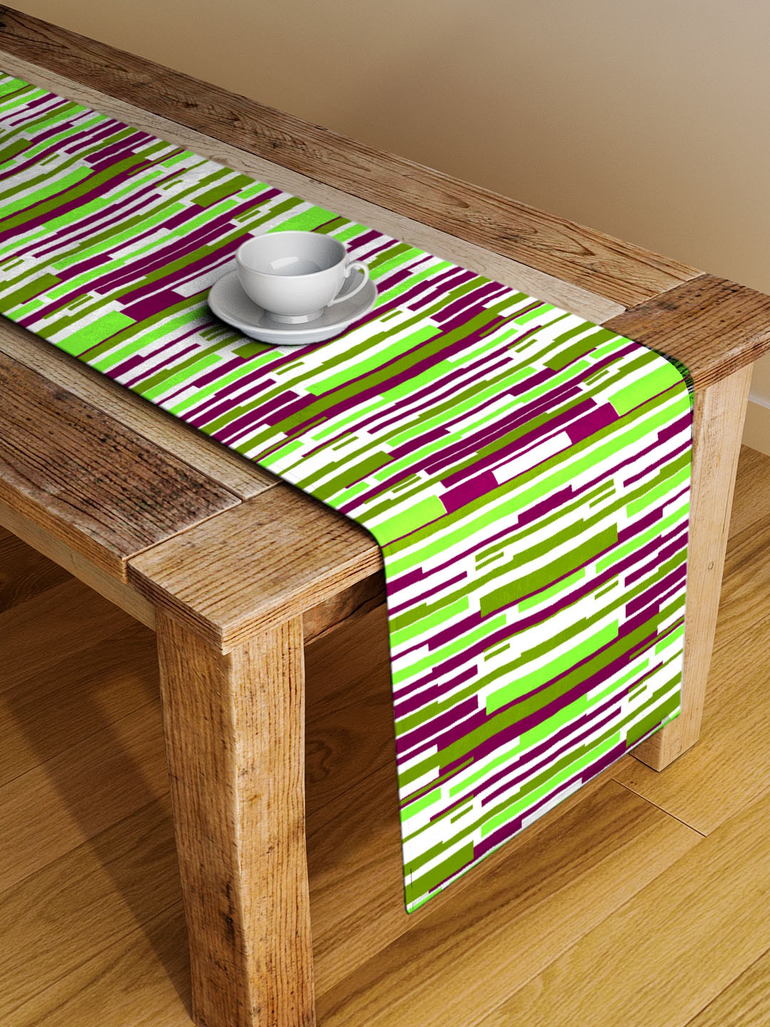 Alina decor Off-White & Green Geometric Table Runner