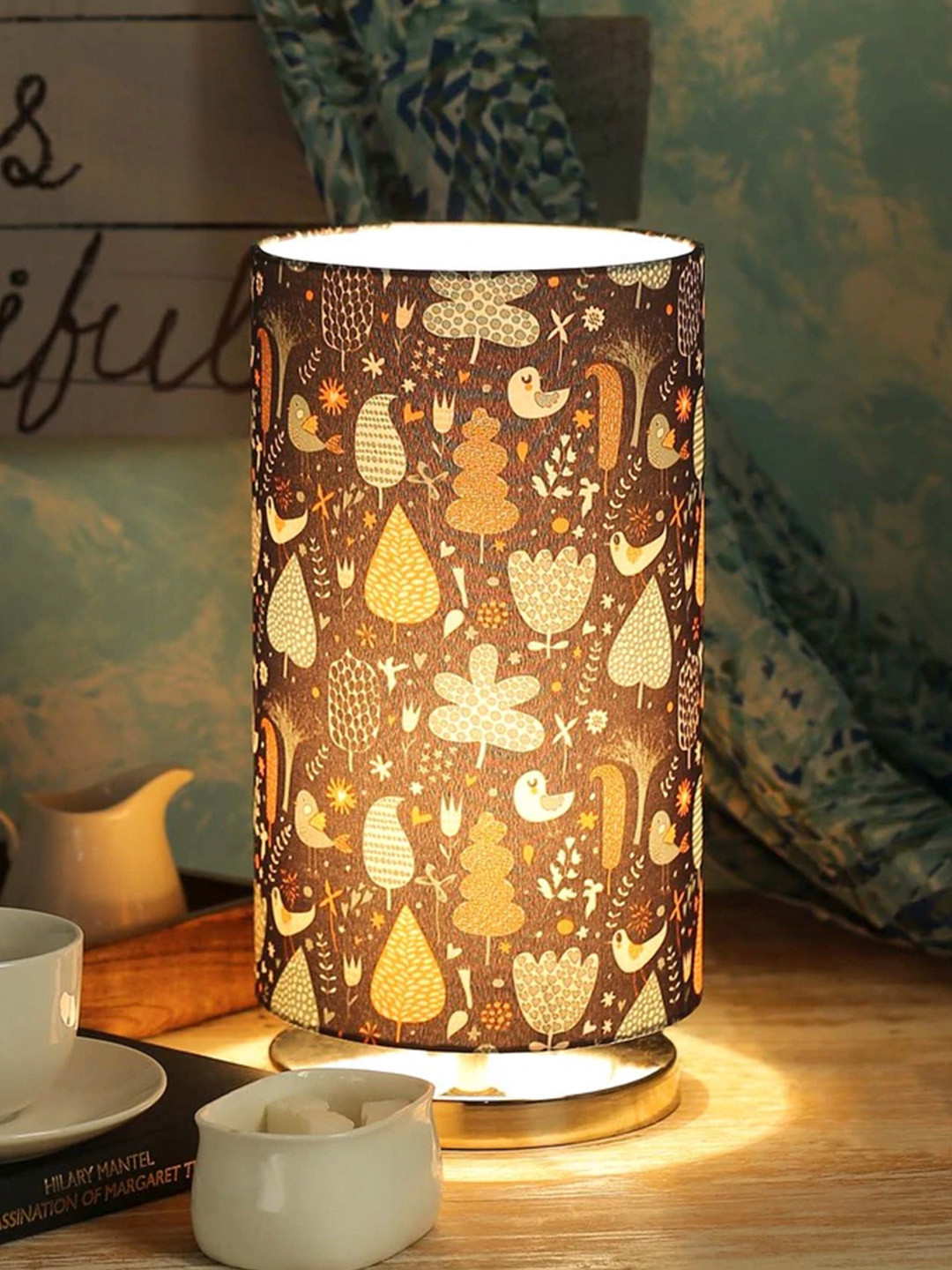 green girgit Black Shy Birds Printed Column Lamp With Shade