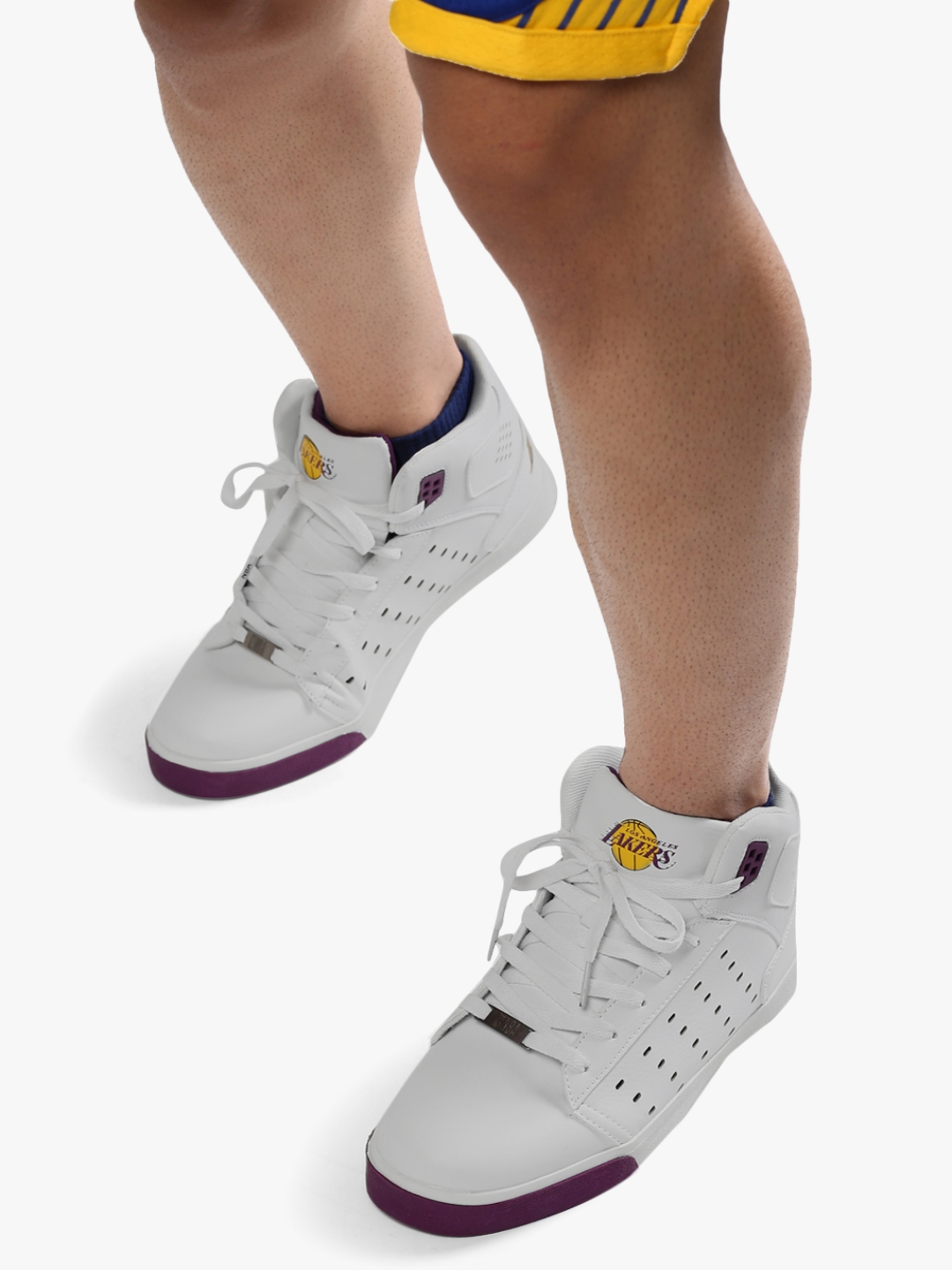 Lakers shoes cheap 2018