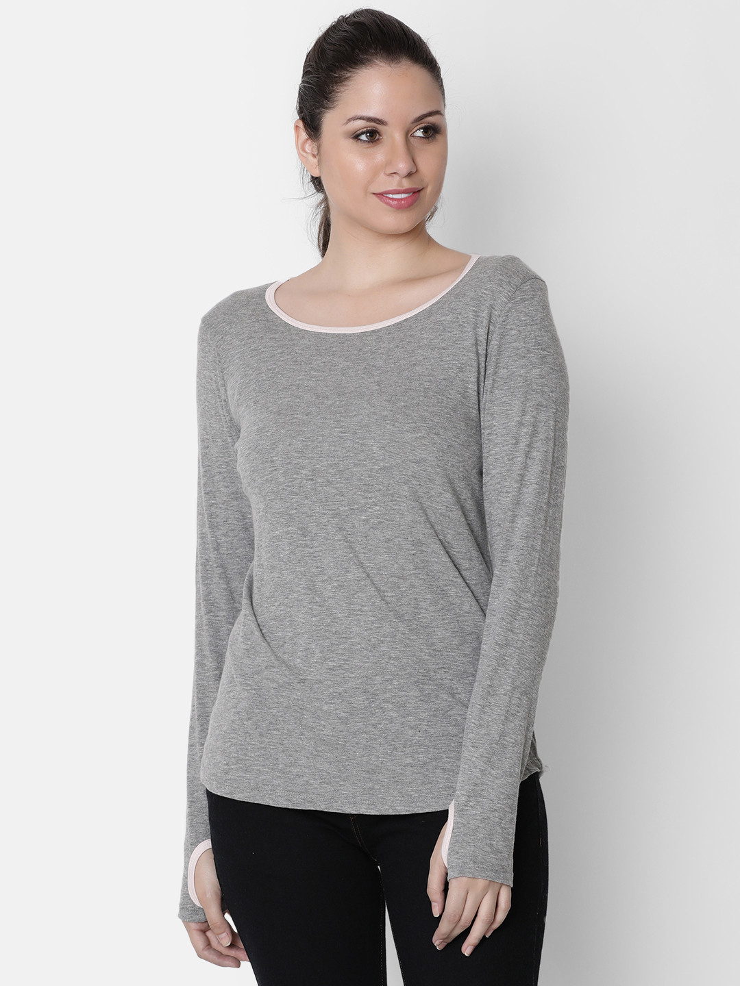 Rute Women Grey Solid Boat Neck Pure Cotton T-shirt
