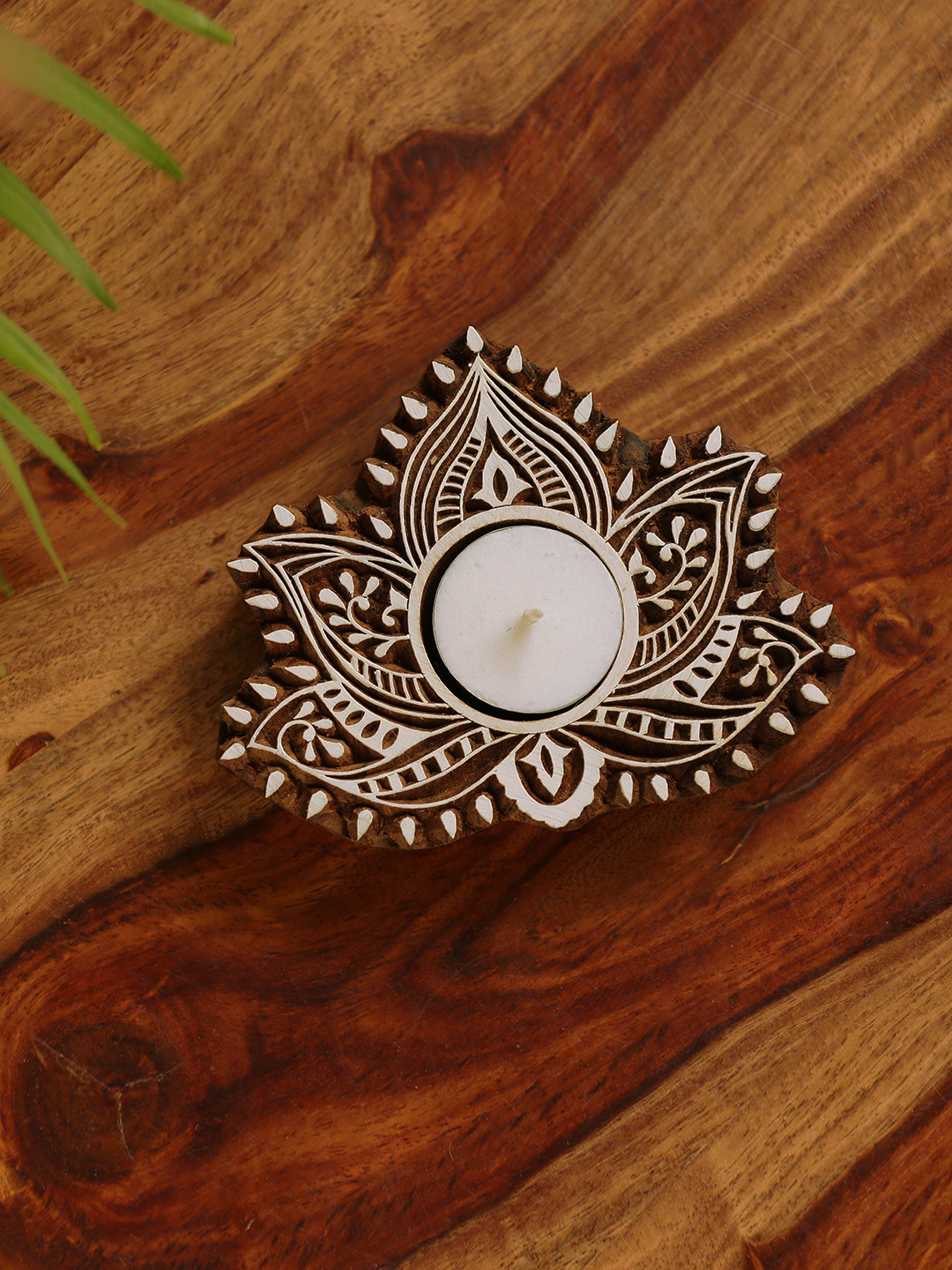 ExclusiveLane Brown White Lotus Hand-Carved Block Table Wooden Tea-Light Candle Holders