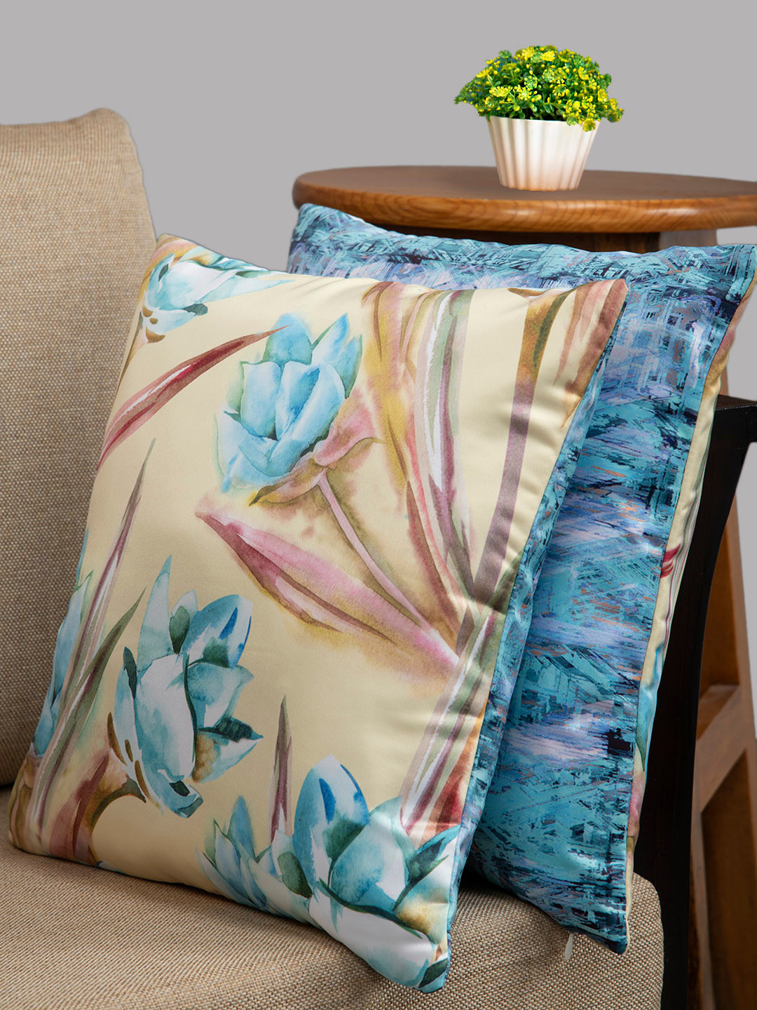 HOUZZCODE Off-White & Blue Printed Set of 2 Floral Square Cushion Covers