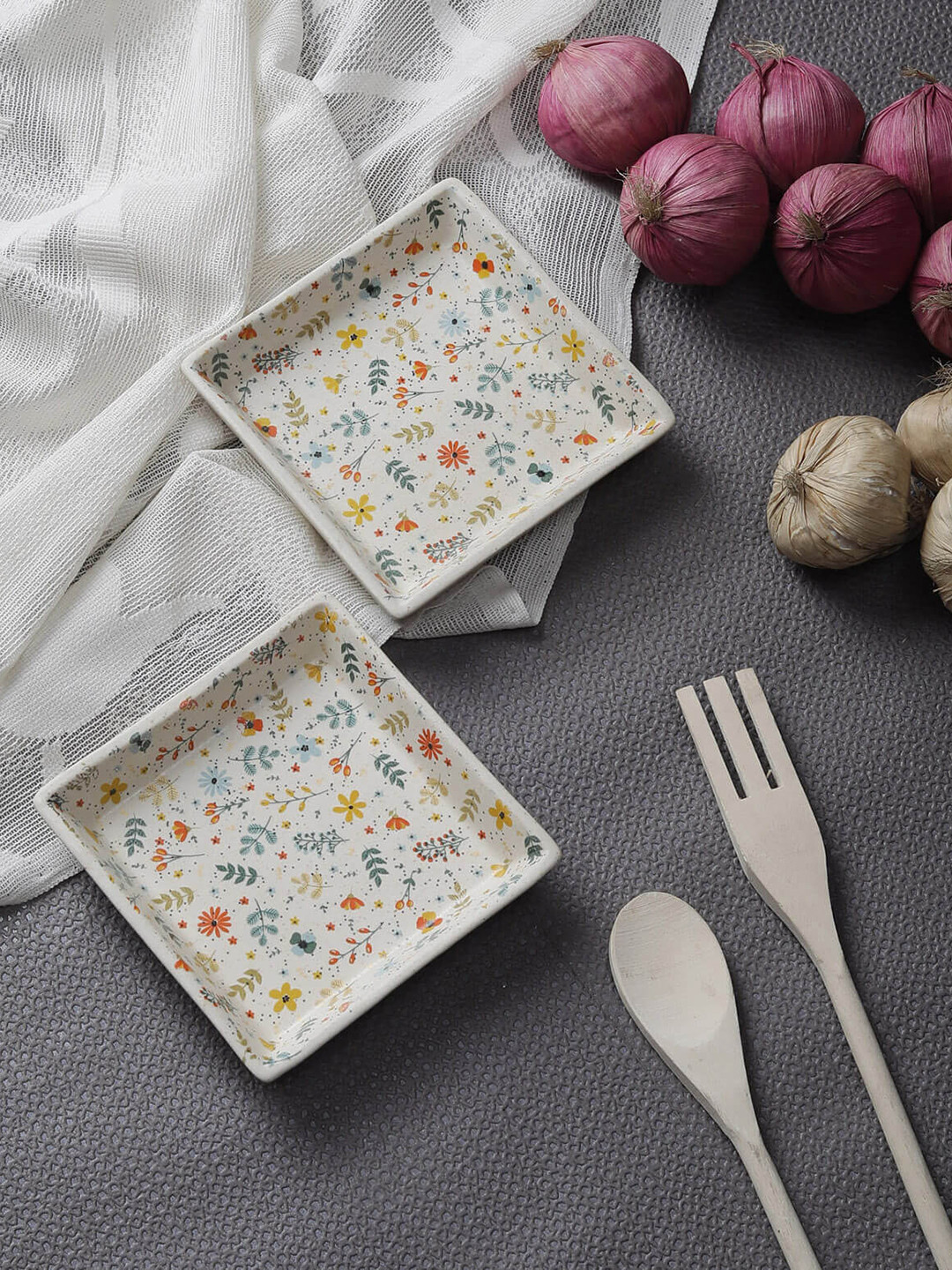 MIAH Decor Set of 2 White & Blue Handcrafted Ceramic Plates