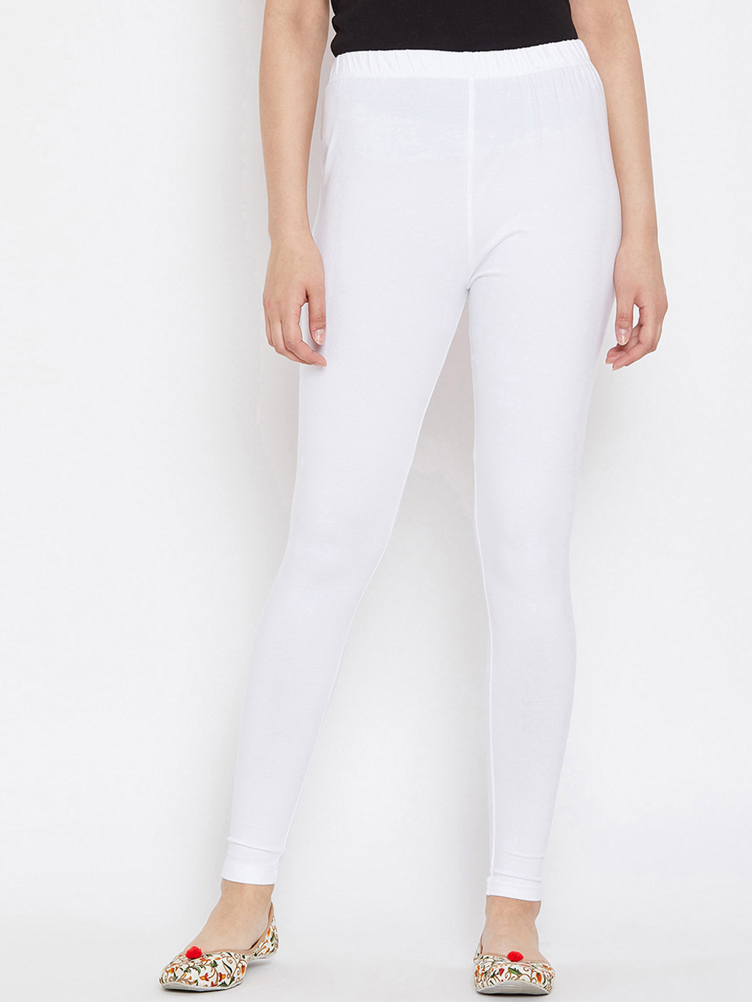 TAG 7 Women White Solid Ankle-Length Legging