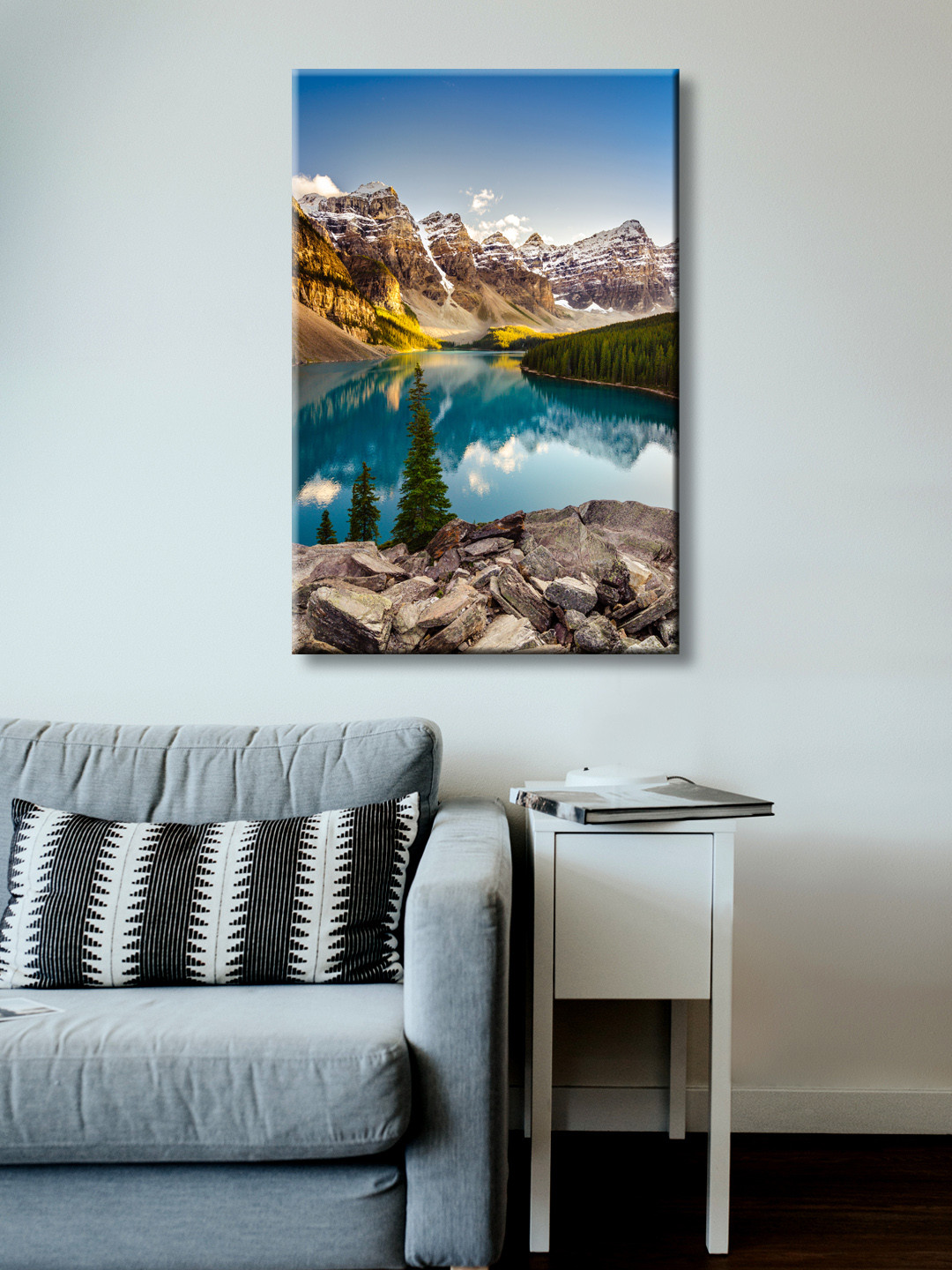 999Store Blue & Green Hand-Painted Lake & Mountains Wall Painting