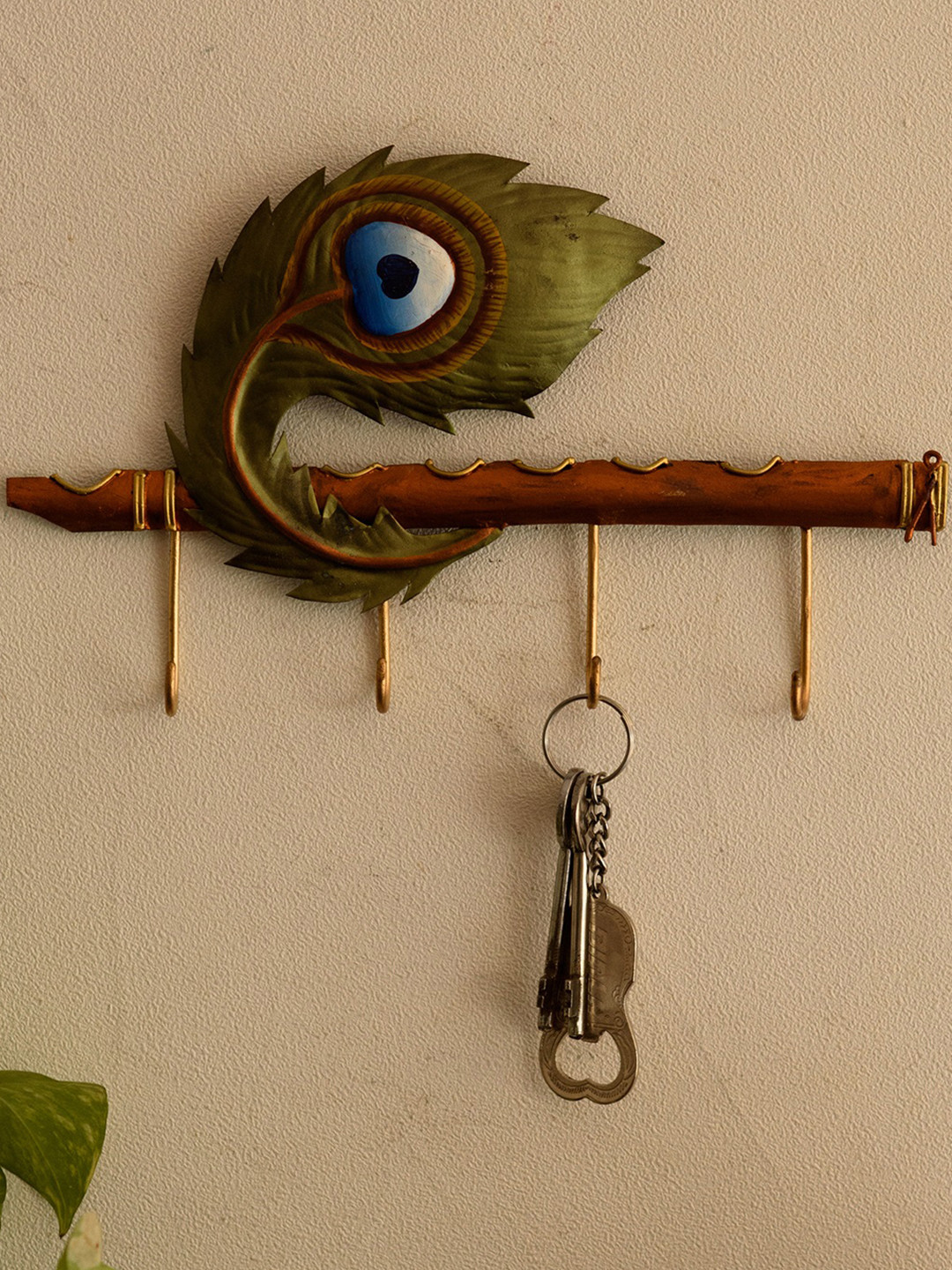 eCraftIndia Green & Brown Wrought Iron Mor Pankh Key Holder