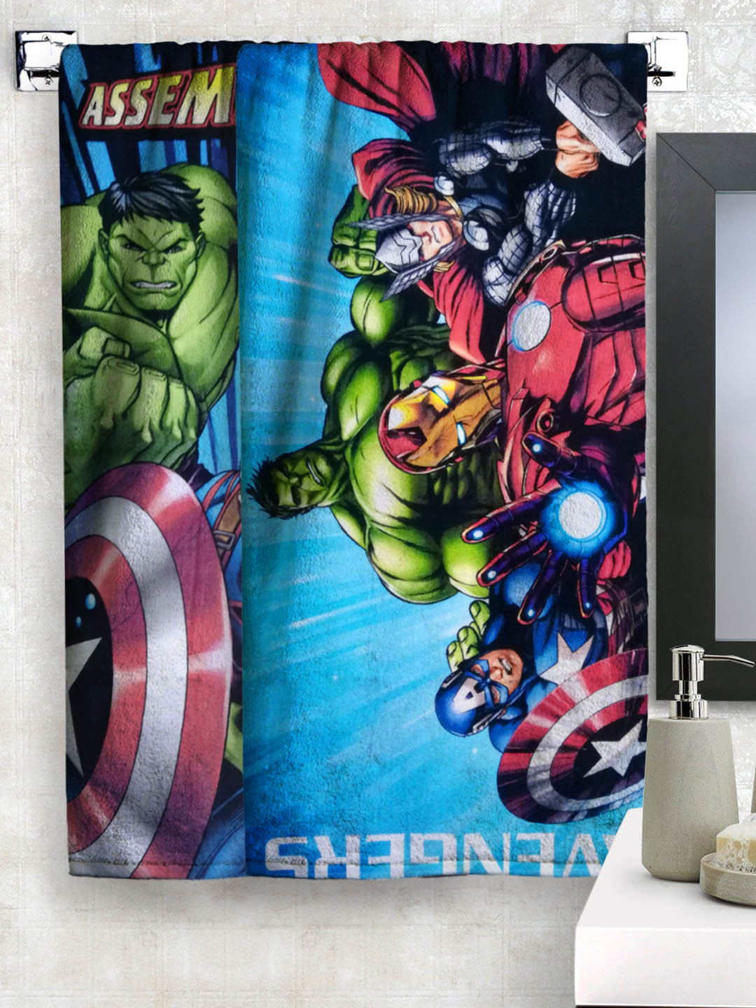 Marvel Kids Set of 2 Multi-Coloured Superhero Printed 350GSM Bath Towels