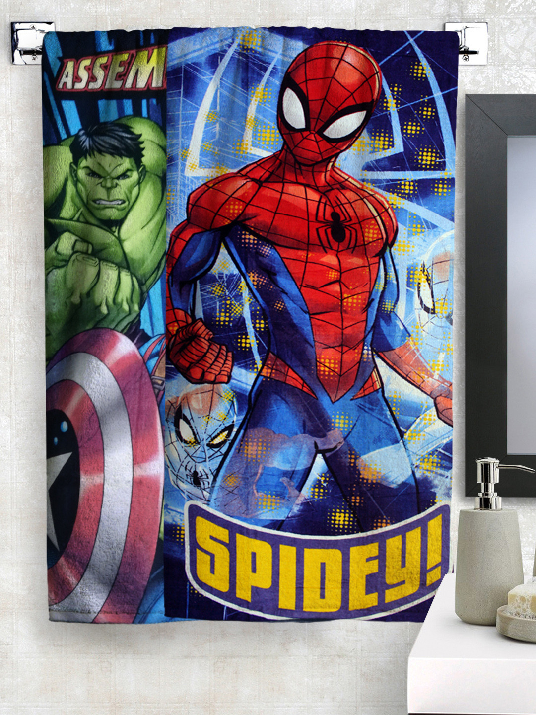 Marvel Kids Set of 2 Superhero Printed 350GSM Bath Towels