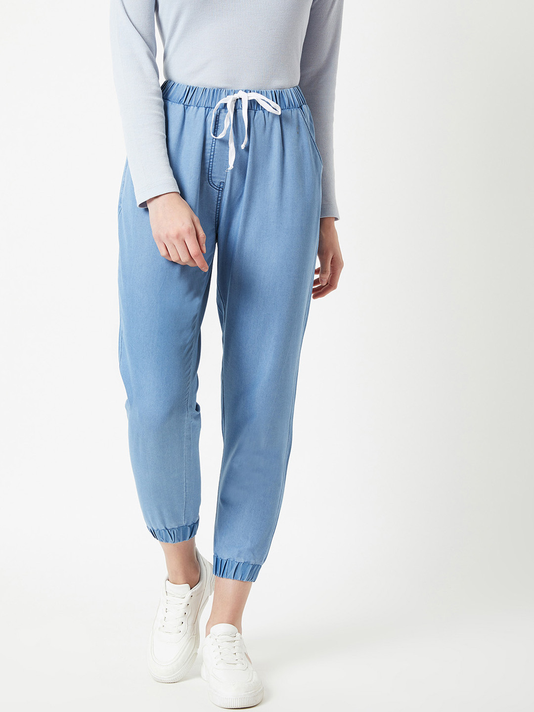 Miss Chase Women Lightweight Regular Fit Denim Cropped Joggers