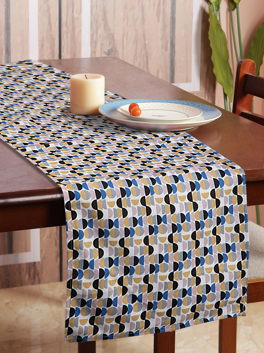 HOUZZCODE Black & Yellow Printed Rectangular Table Runner