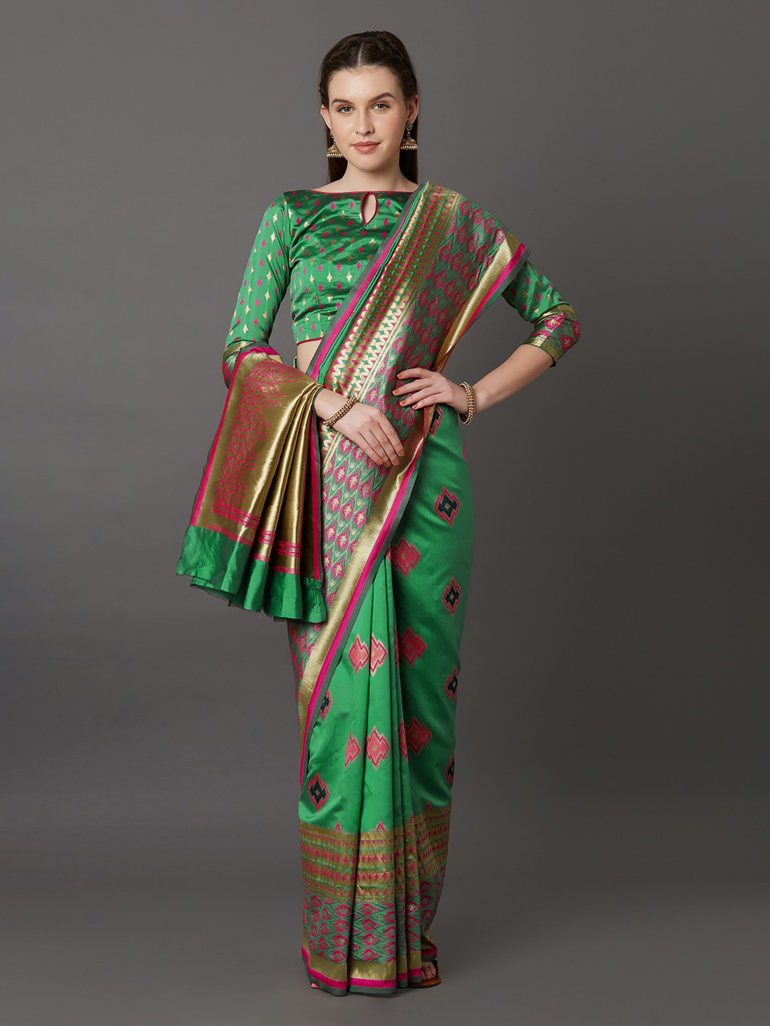 Mitera Green & Pink Silk Blend Woven Design Kanjeevaram Saree