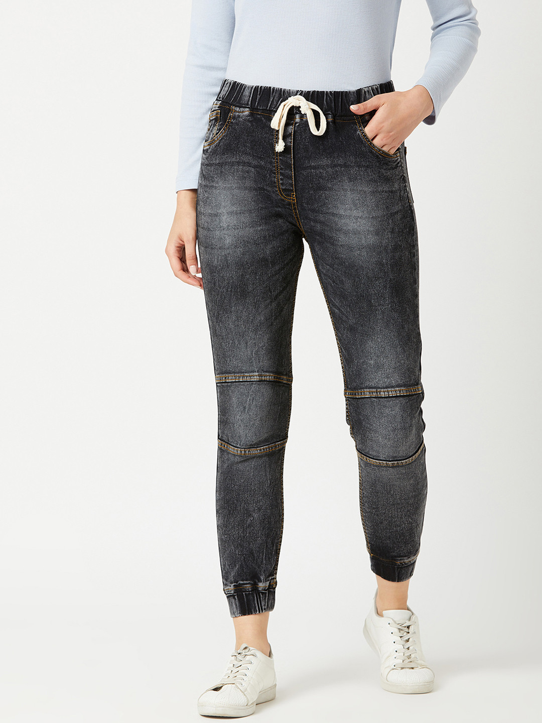 Miss Chase Women Black Regular Fit Faded Denim Crop Joggers