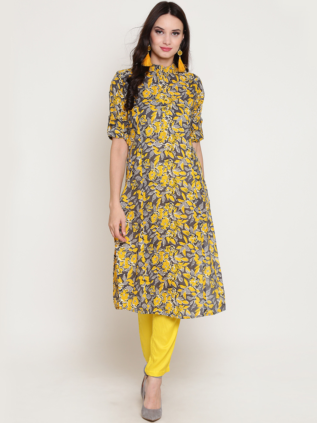 Sera Women Yellow & Grey Floral Printed Straight Kurta