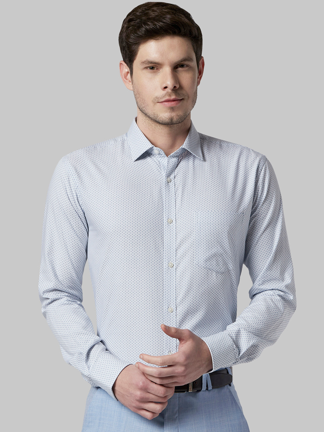 Park Avenue Men Off-White & Blue Slim Fit Printed Formal Shirt