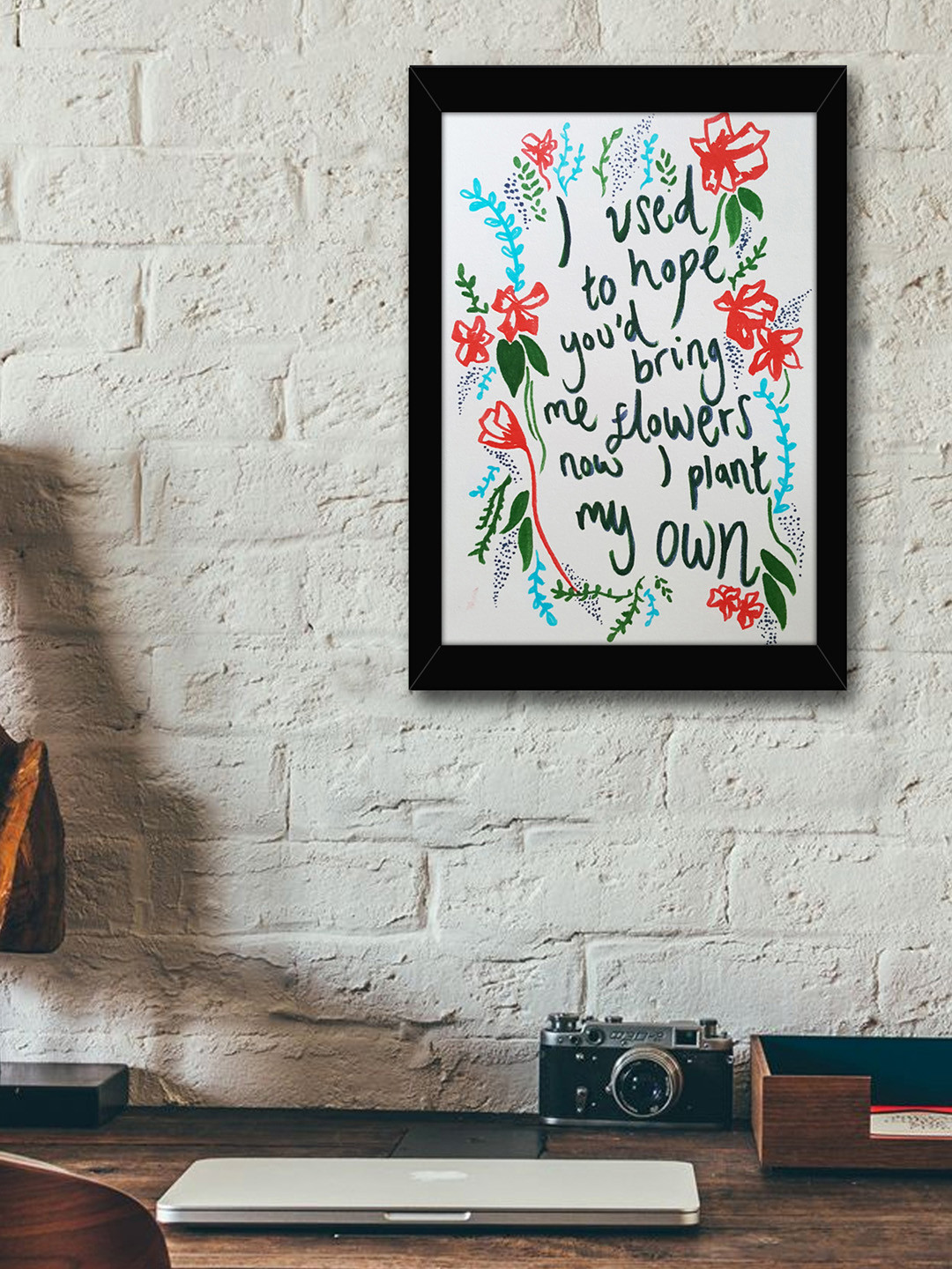 TIED RIBBONS White & Green Printed Synthetic Fibre Framed Wall Art