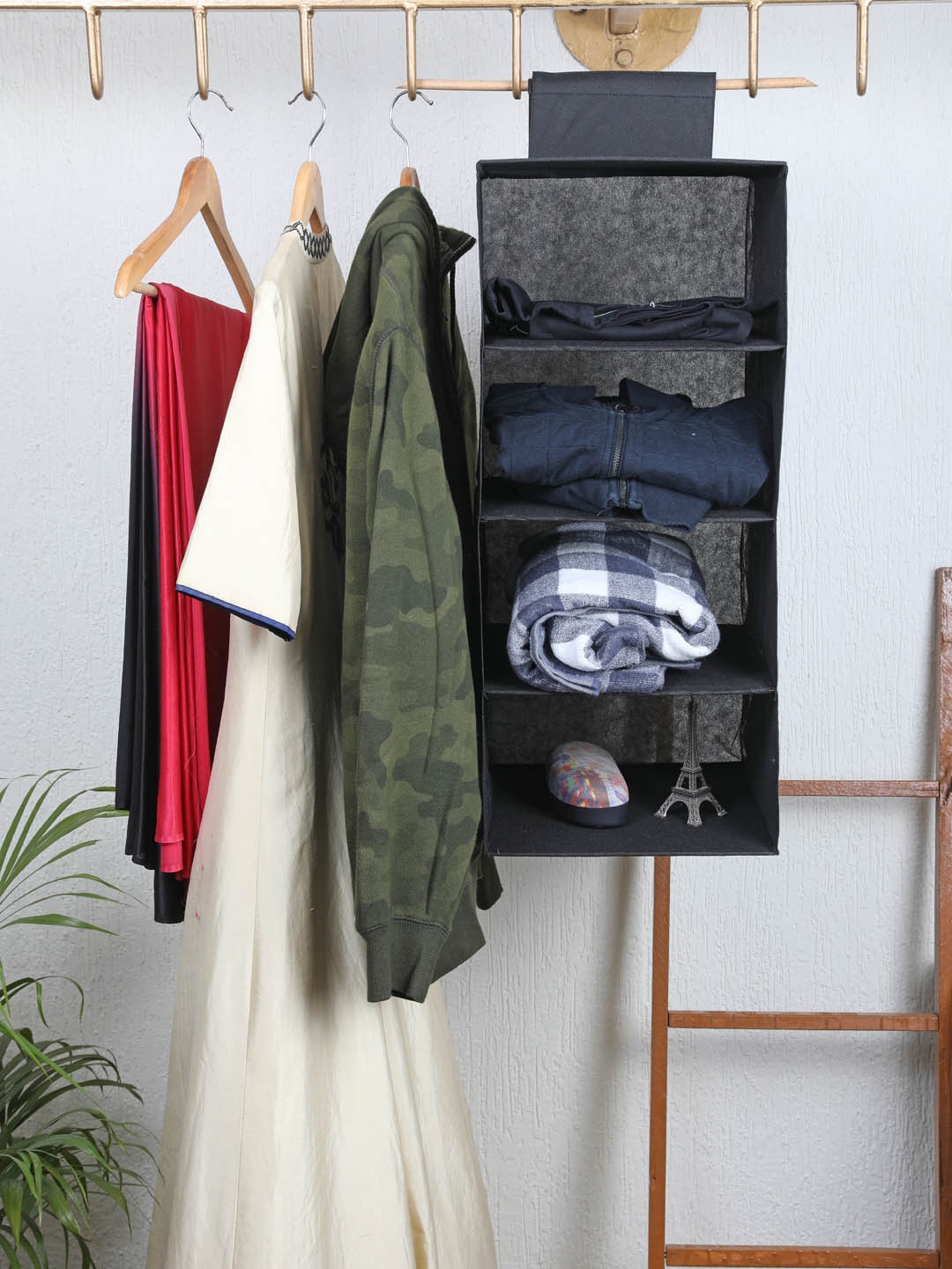 My Gift Booth Black Solid 4 Shelves Hanging Wardrobe Organiser