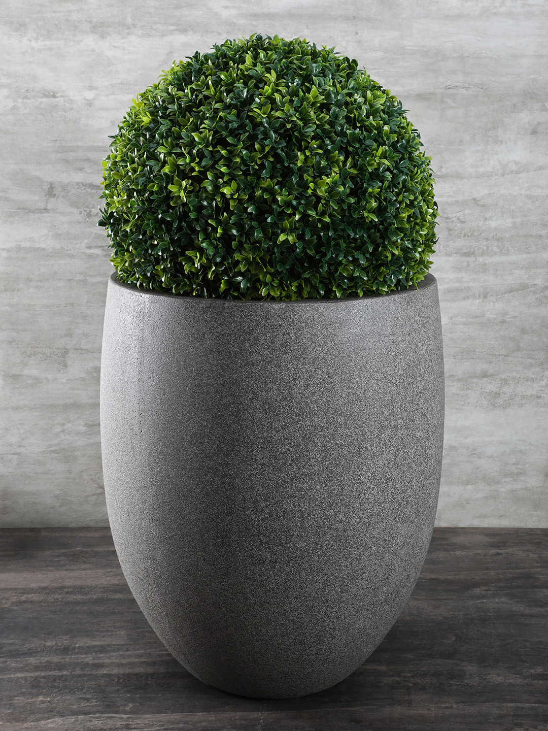Pure Home and Living Green Faux Seagrass Topiary