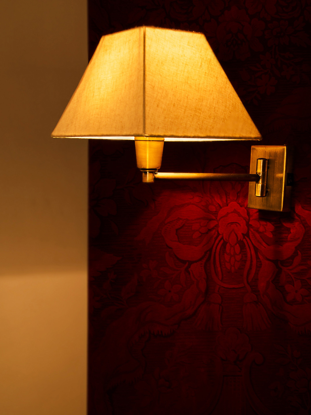 Fos Lighting Lamp Gold-Toned Textured Classy Swivel Antique Armed Sconce