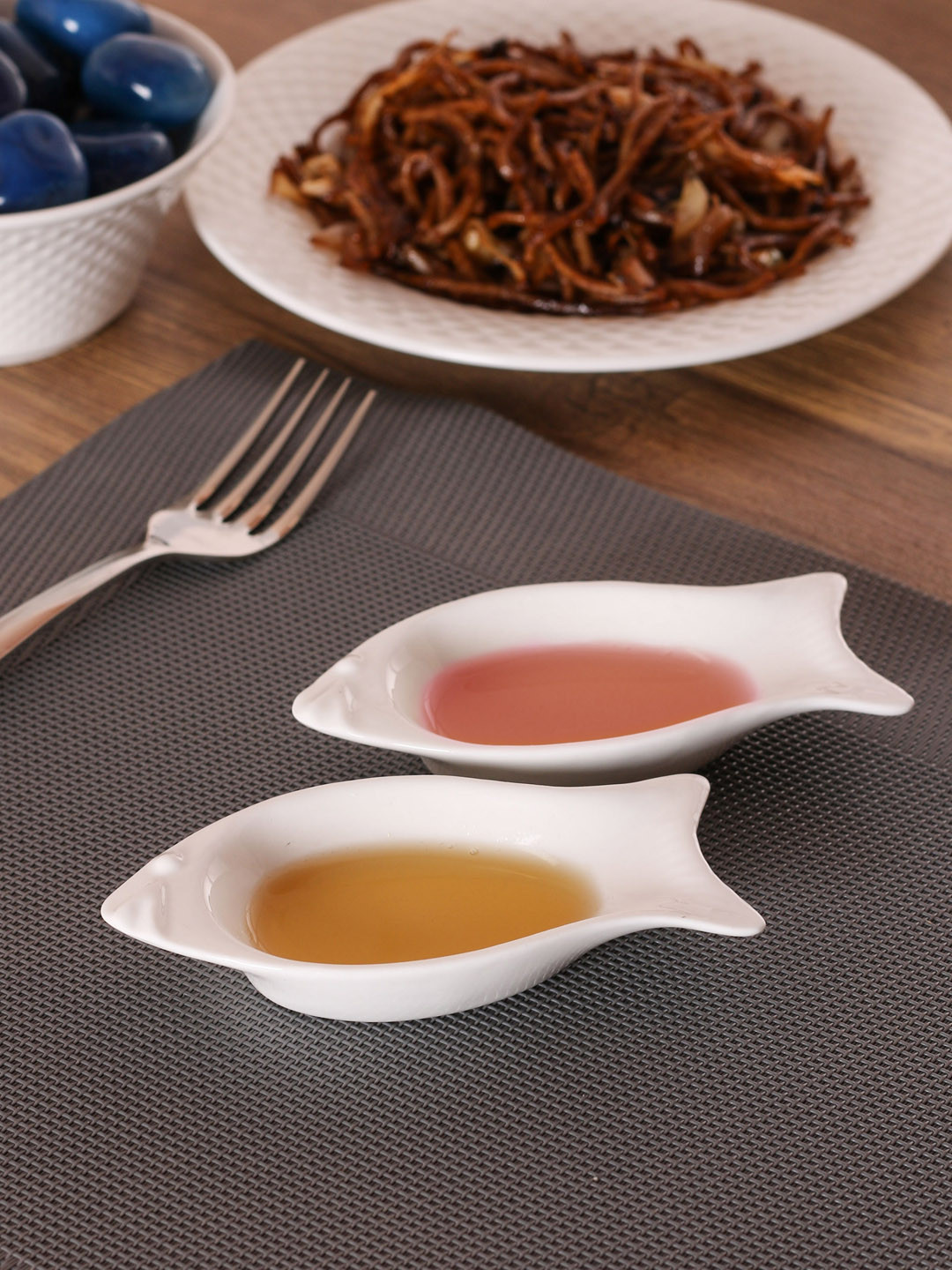 CLAY CRAFT White Set of 4 Fish Shaped Dipping Bowls