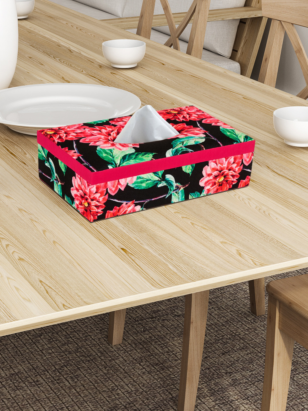 SEJ by Nisha Gupta Black & Red Wood Tissue Holder