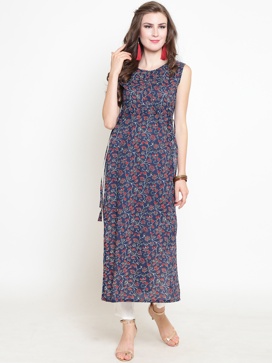 Sera Women Navy Blue & White Printed Kurta with Trousers