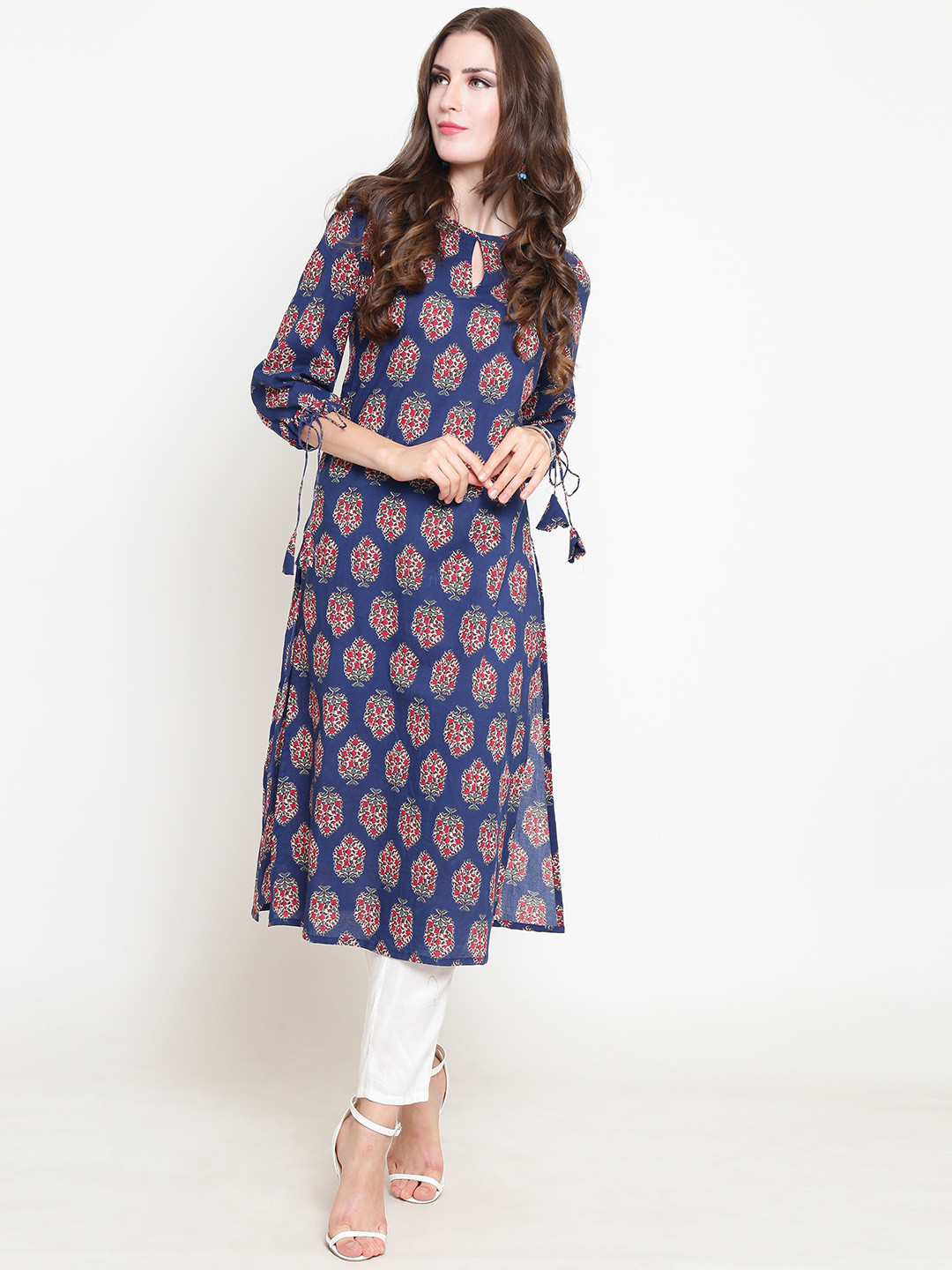 Sera Women Navy Blue & Off-White Printed Kurta with Trousers
