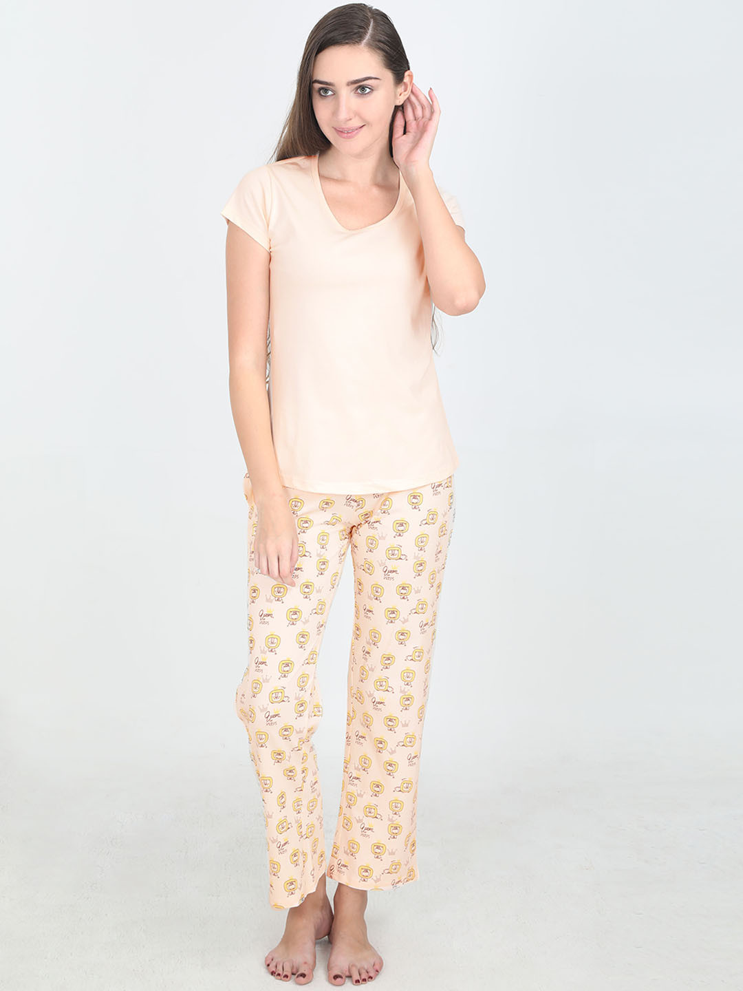 Femmora Women Peach-Coloured Solid Night suit