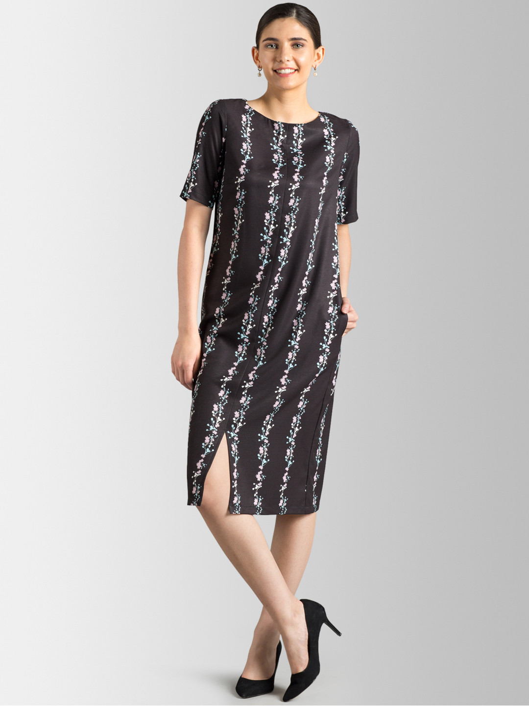 FableStreet Women Black & Pink Sheath Dress