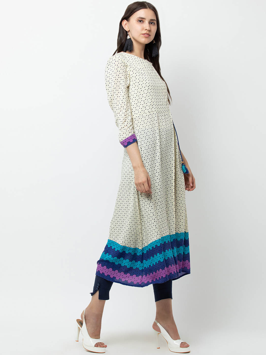 DODO & MOA Women Cream-Coloured & Blue Printed A-Line Kurta