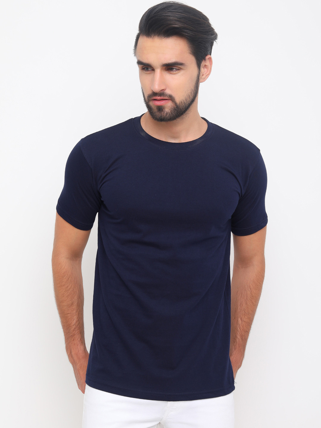 Bushirt Men Navy Blue Solid Round Neck T-shirt