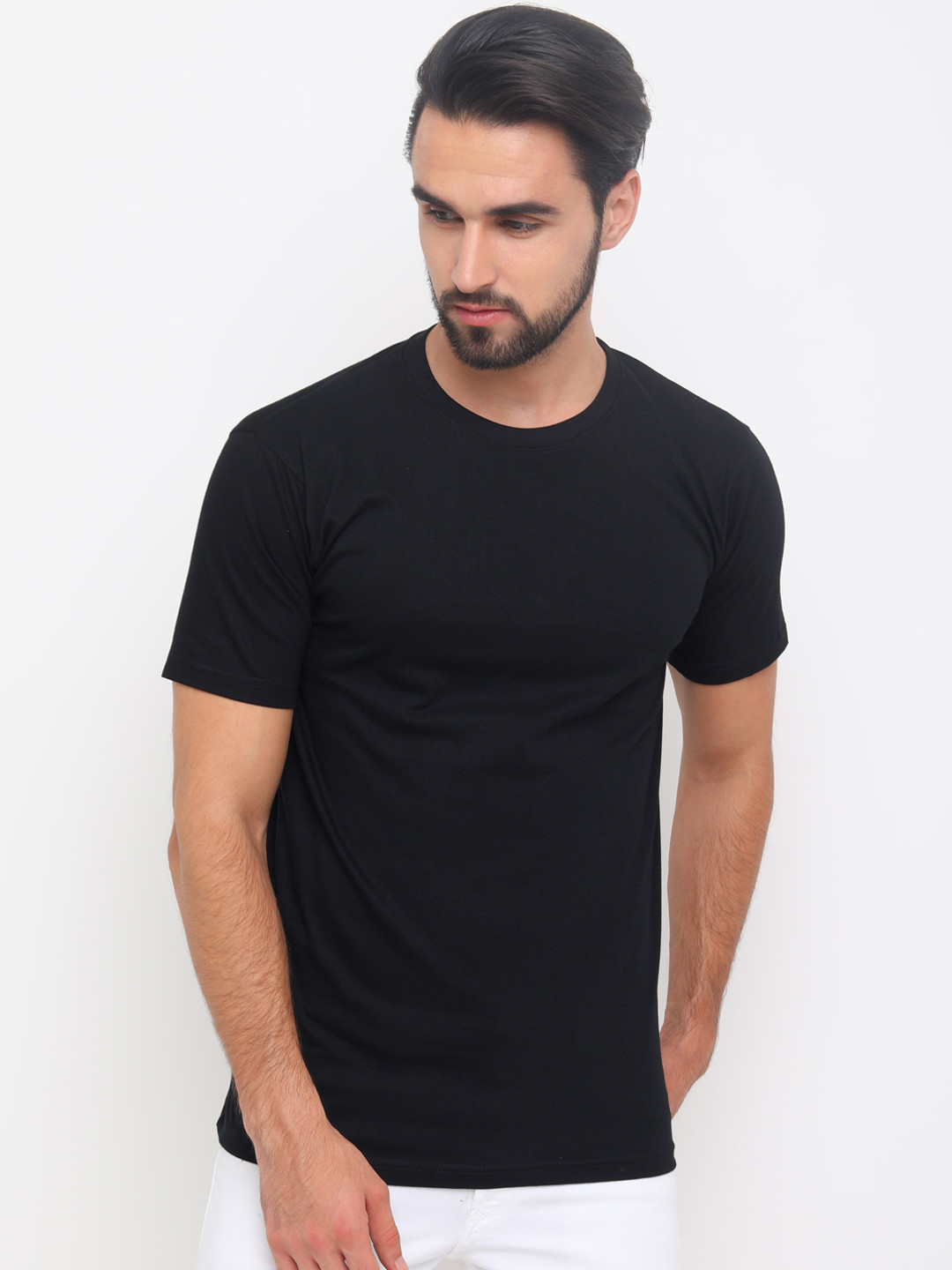 Bushirt Men Black Solid Round Neck Pure Cotton T-shirt
