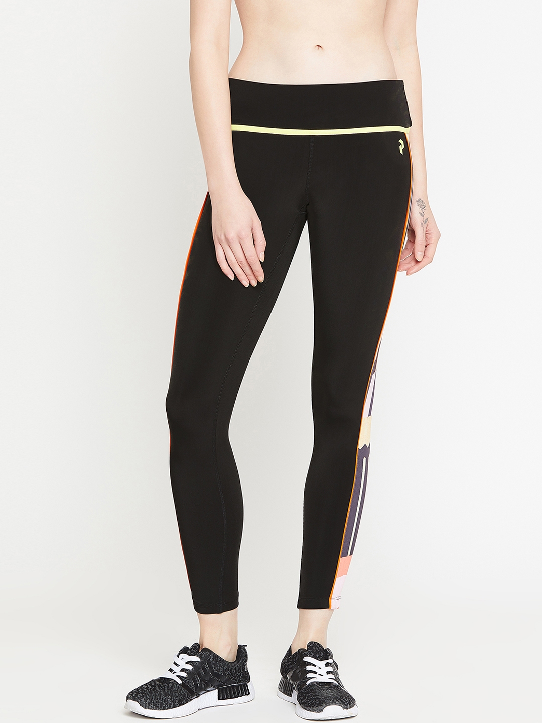 bewakoof track pants