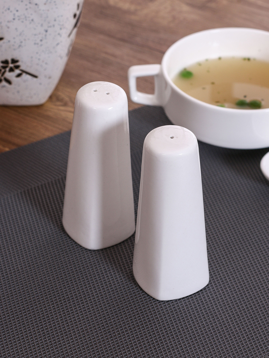CLAY CRAFT White Salt & Pepper Shaker Set