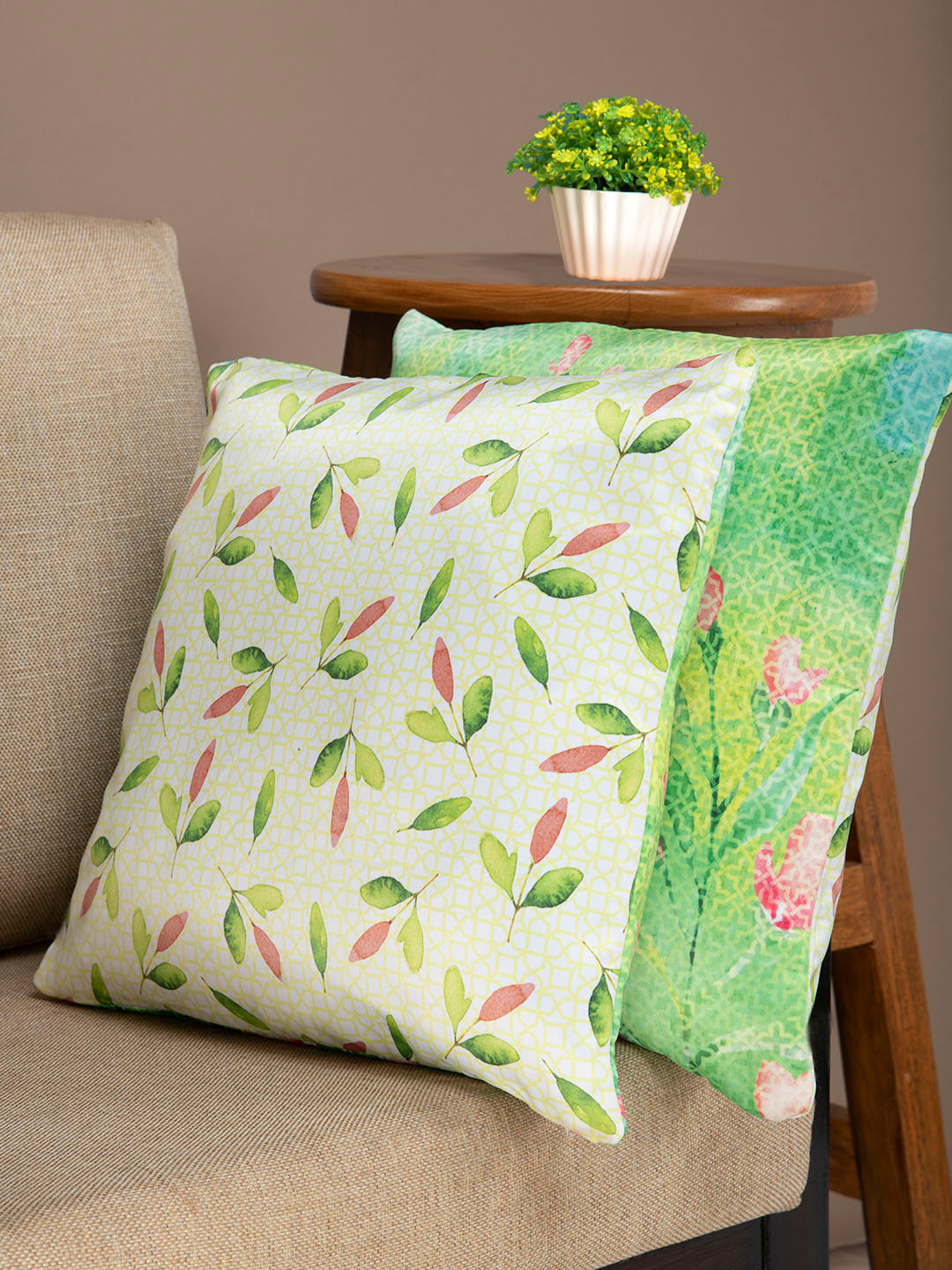 HOUZZCODE Green & Off-White Set of 2 Floral Square Cushion Covers