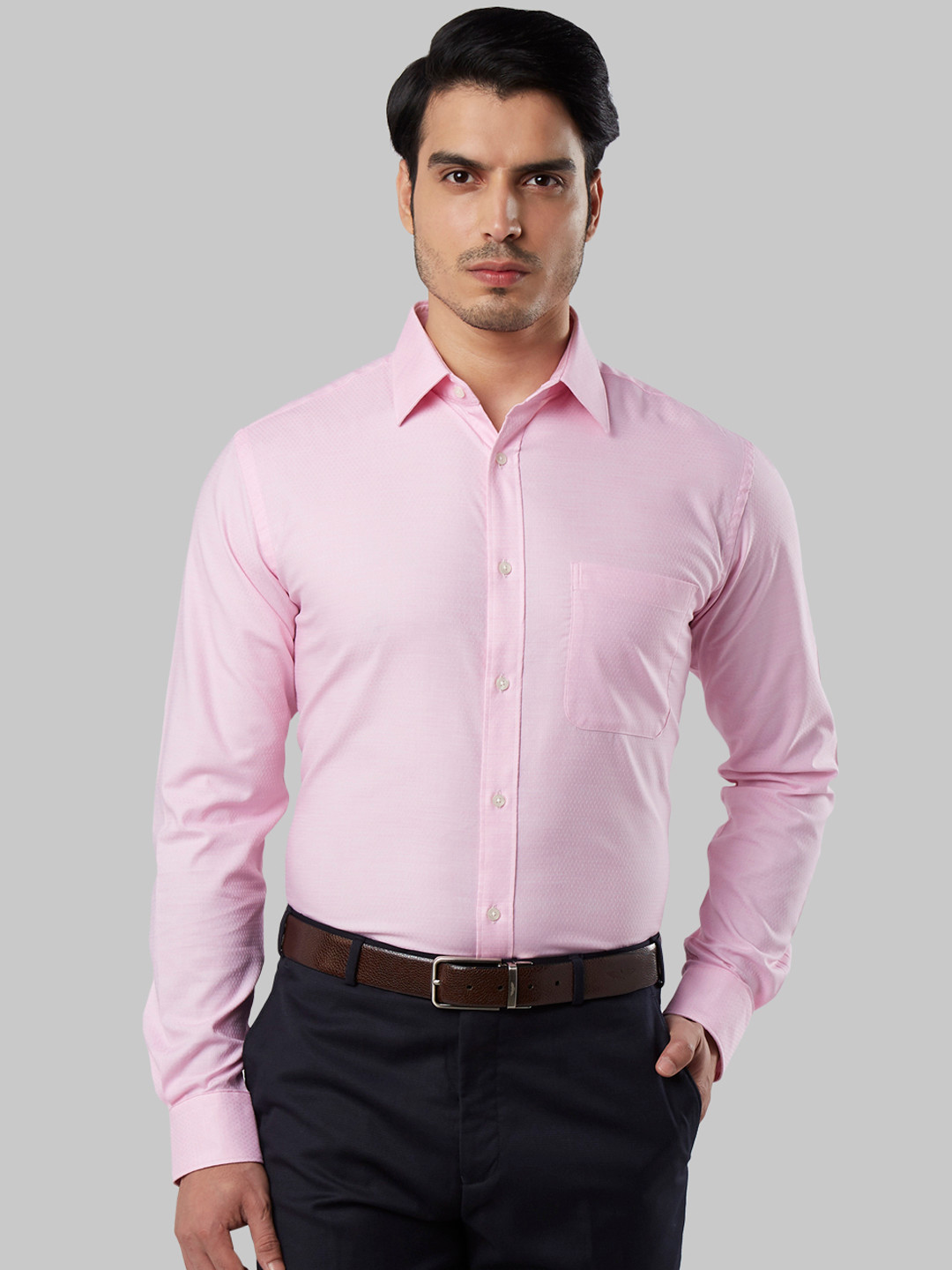 Raymond Men Pink Slim Fit Solid Formal Shirt