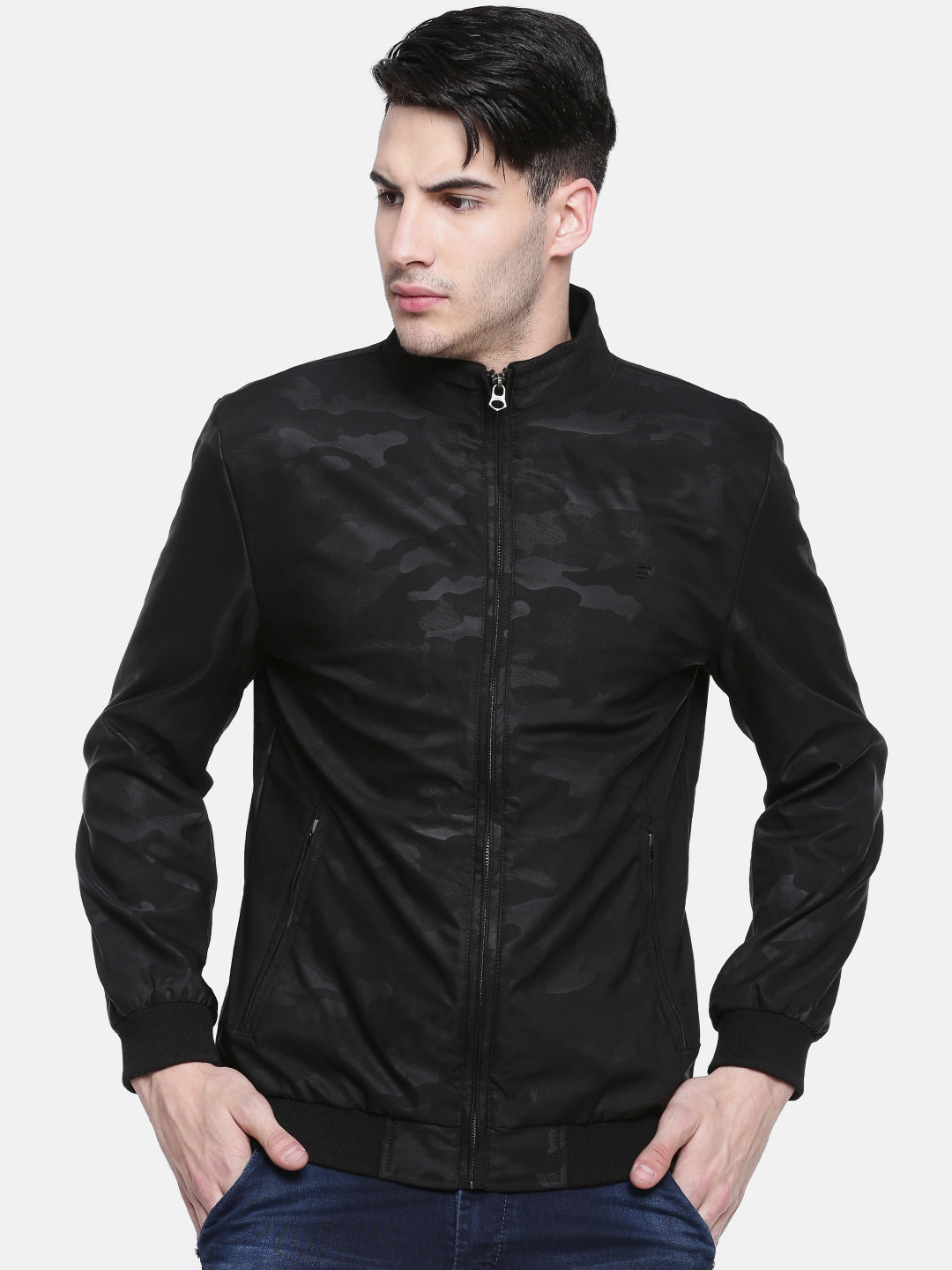 t-base Men Black Printed Lightweight Jacket