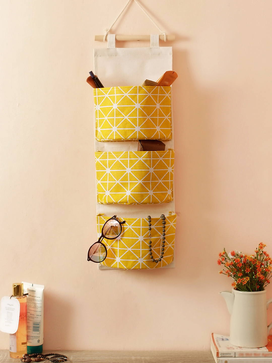 Cortina Unisex Off White & Yellow Printed Handbag Organiser