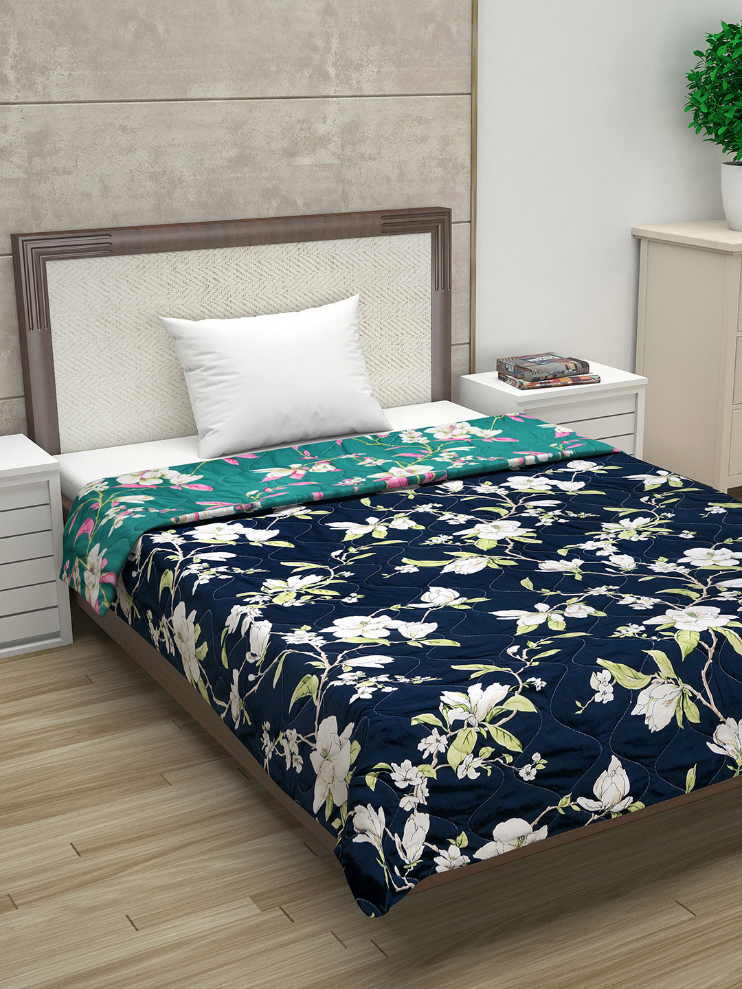 Divine Casa Blue & Green Floral Mild Winter 110 GSM Single Bed Comforter